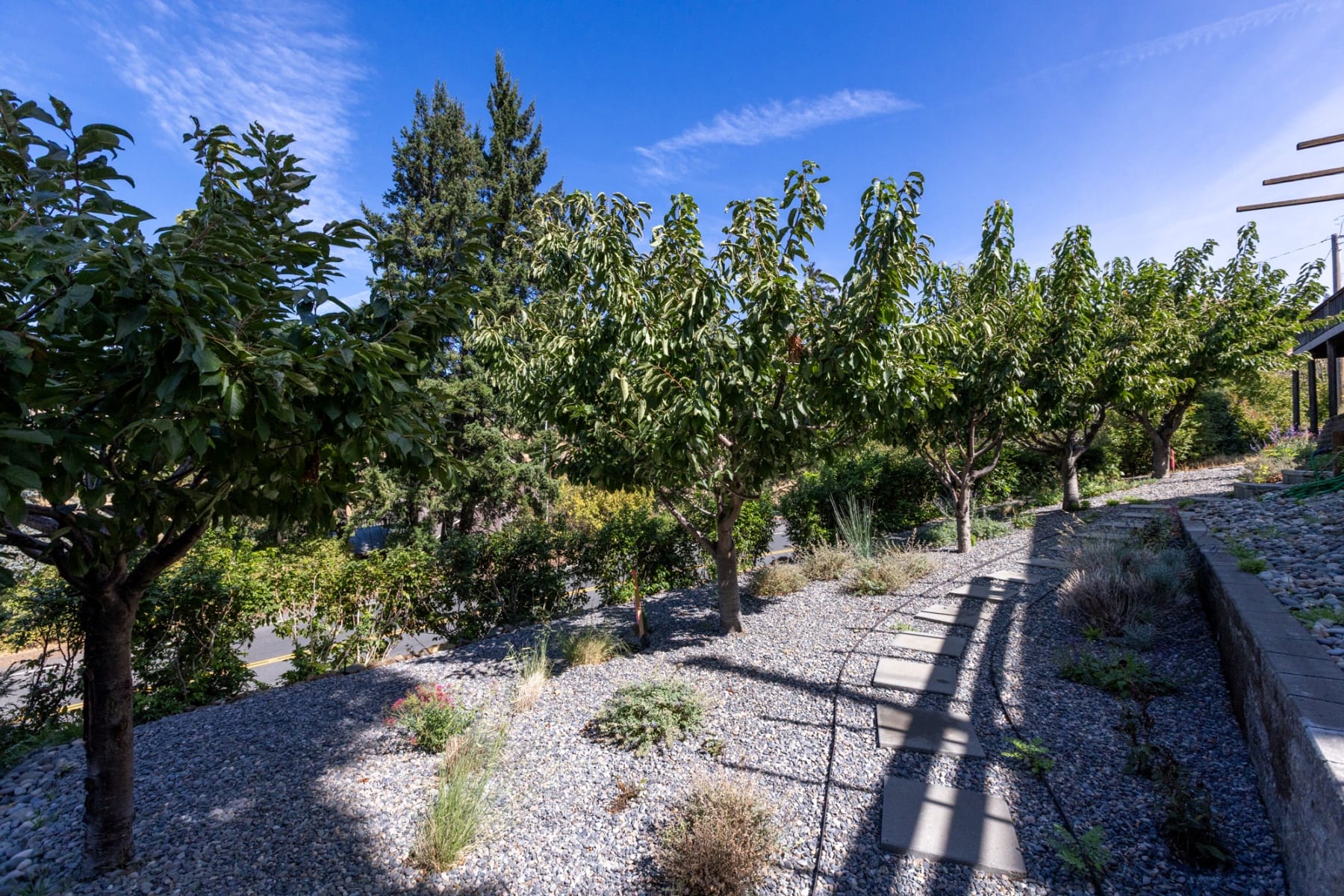 407 HUSKEY RD Mosier, OR 97040 - 物件實景