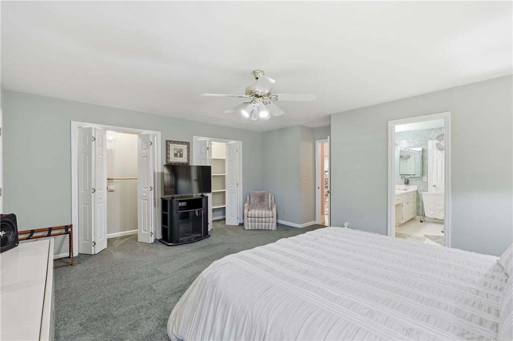 Buford, Georgia, 30518, United States, 4 Bedrooms Bedrooms, ,4 BathroomsBathrooms,Residential,For Sale,1986325