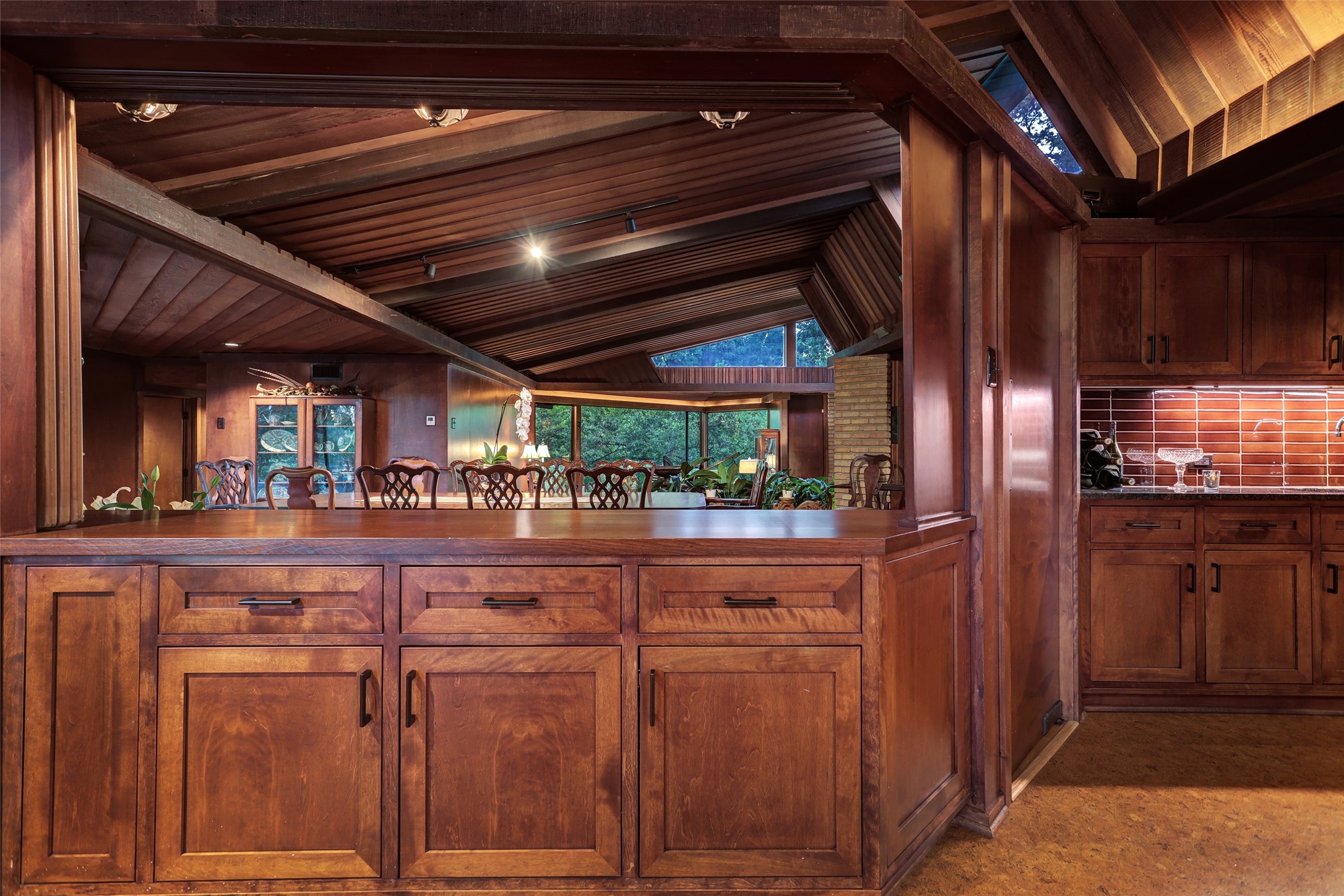  8 Tiel Way - 物件實景