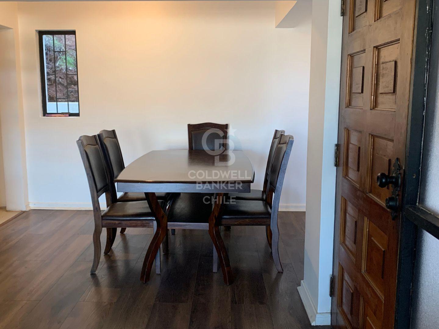 Viña Del Mar, Chile, 6 Bedrooms Bedrooms, ,3 BathroomsBathrooms,Residential,For Sale,1728668