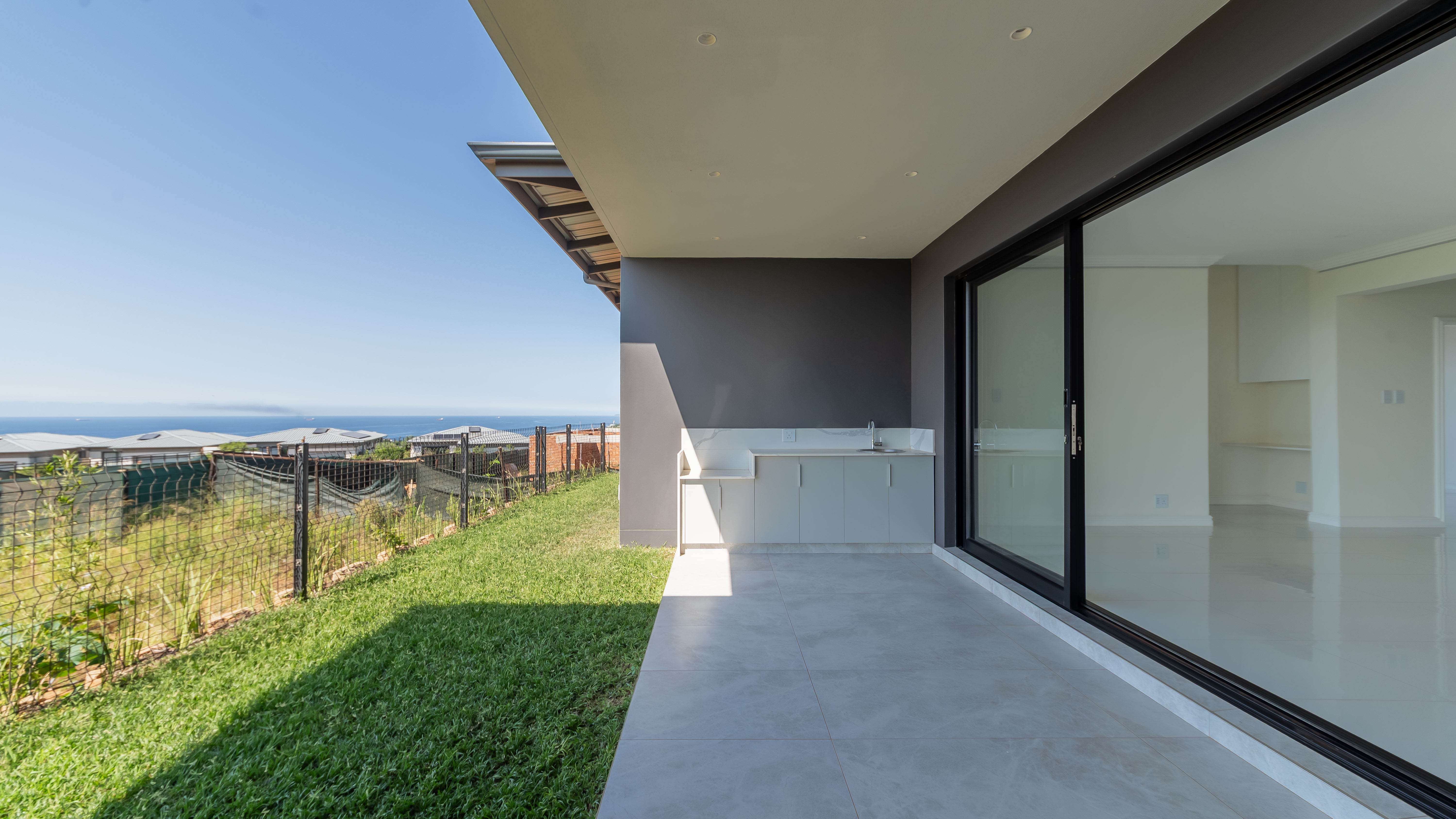  Luxury Single-Level Residence with Panoramic Sea Views in Salta Estate - 物件實景