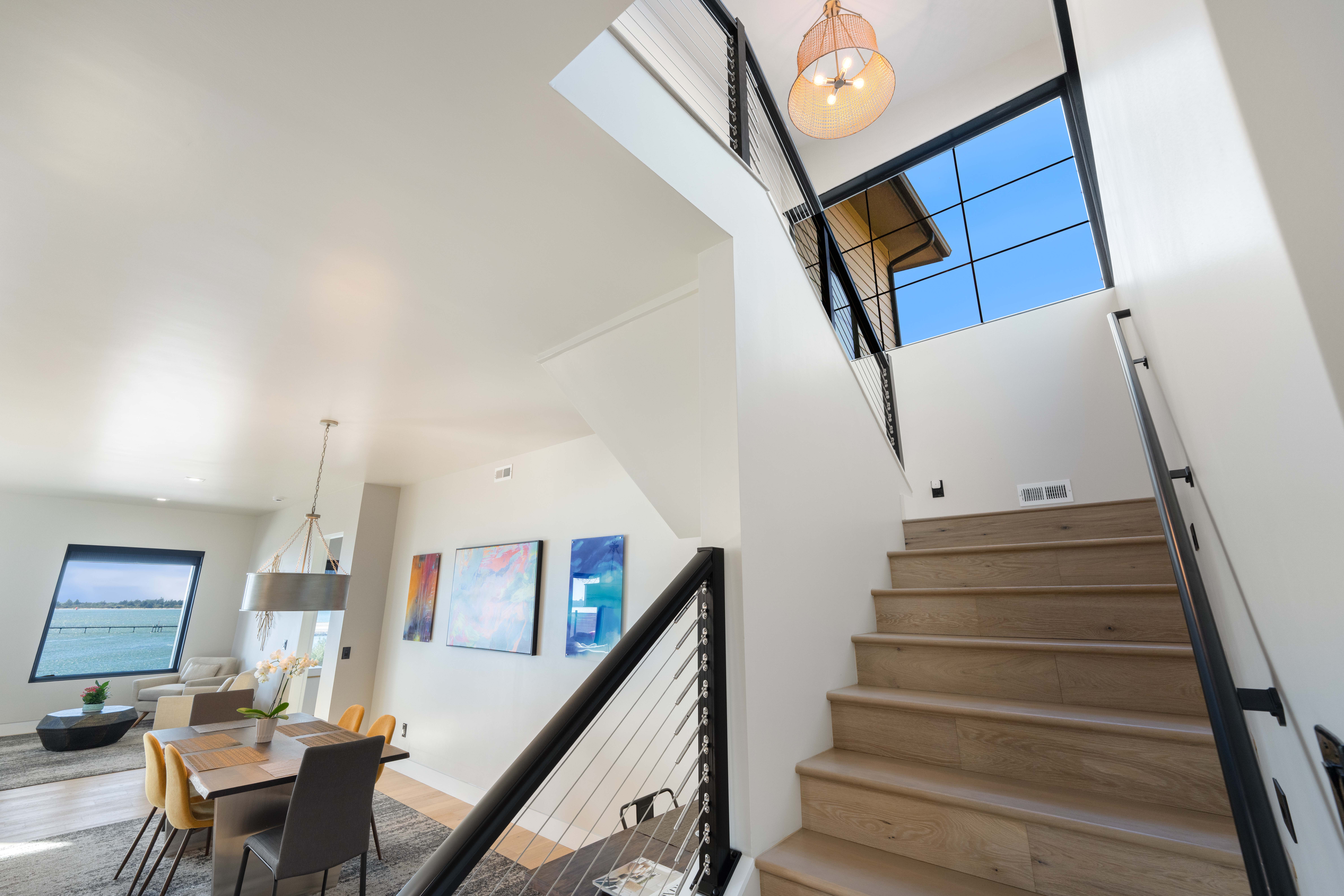 Bayfront Modern Masterpiece in Coos Bay, Oregon - 物件實景