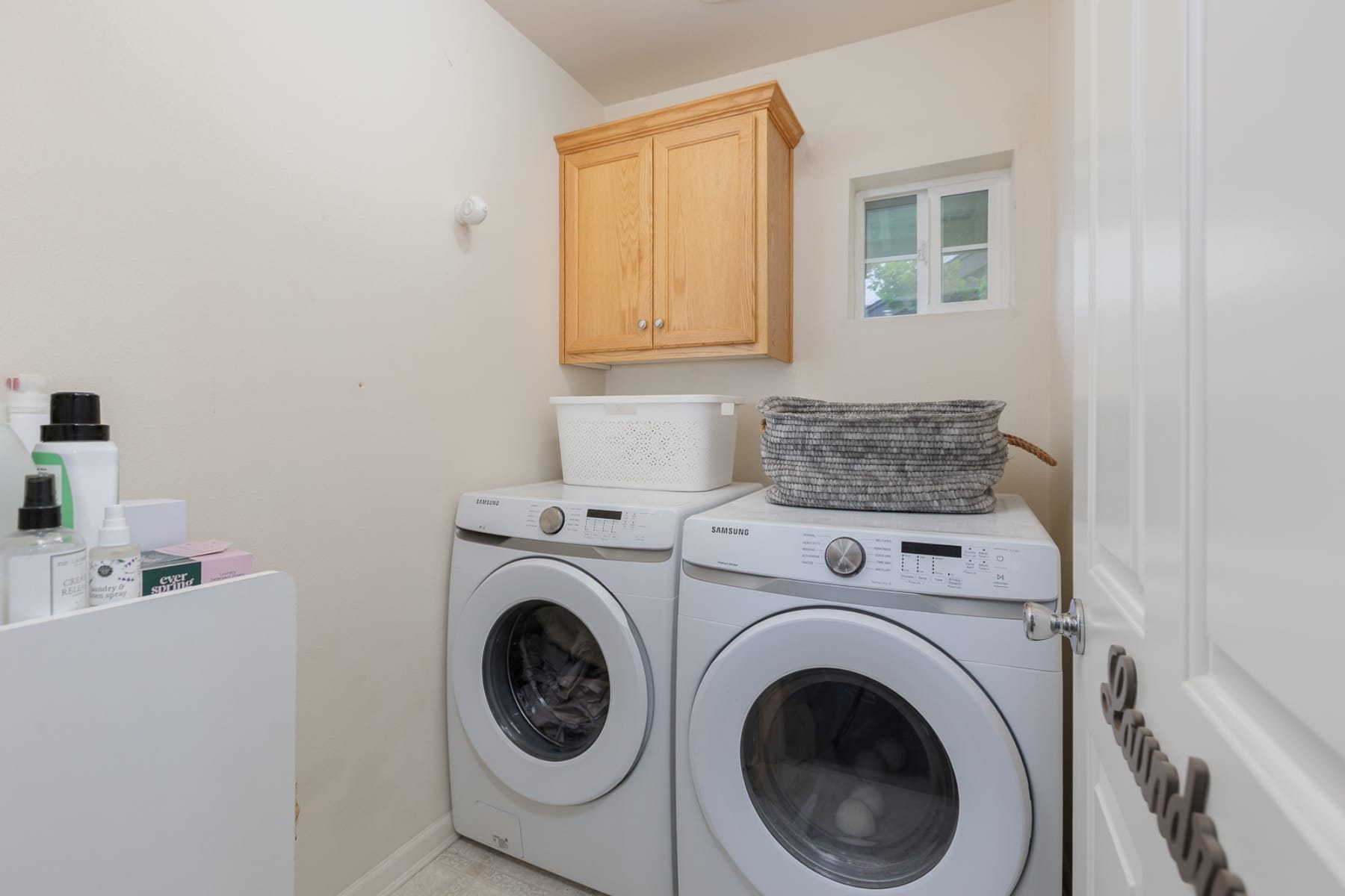 1653 RILEY LN Eugene, OR 97402 - 物件實景