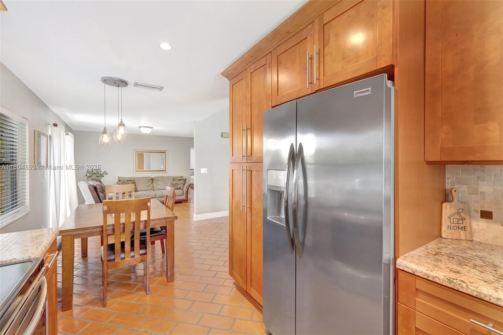 Cooper City, Florida, 33026, United States, 3 Bedrooms Bedrooms, ,2 BathroomsBathrooms,Residential,For Sale,1827965