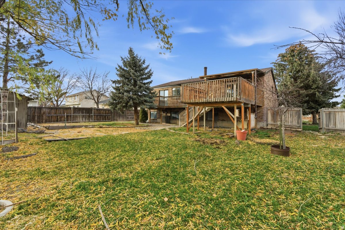 West Jordan, Utah, 84084, United States, 4 Bedrooms Bedrooms, ,2 BathroomsBathrooms,Residential,For Sale,1996138