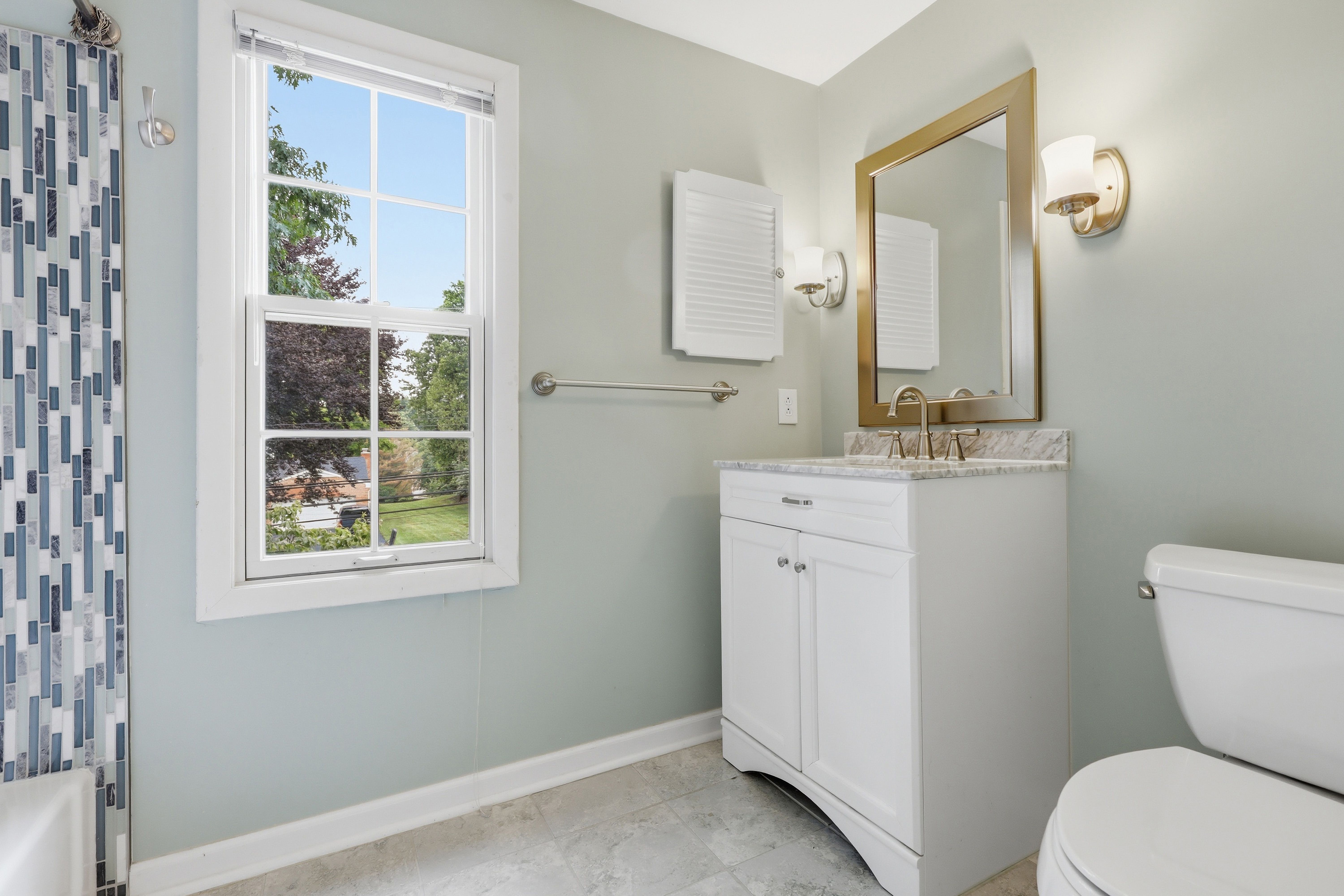  1534 King Charles Drive, Pittsburgh, PA 15237 - 物件實景