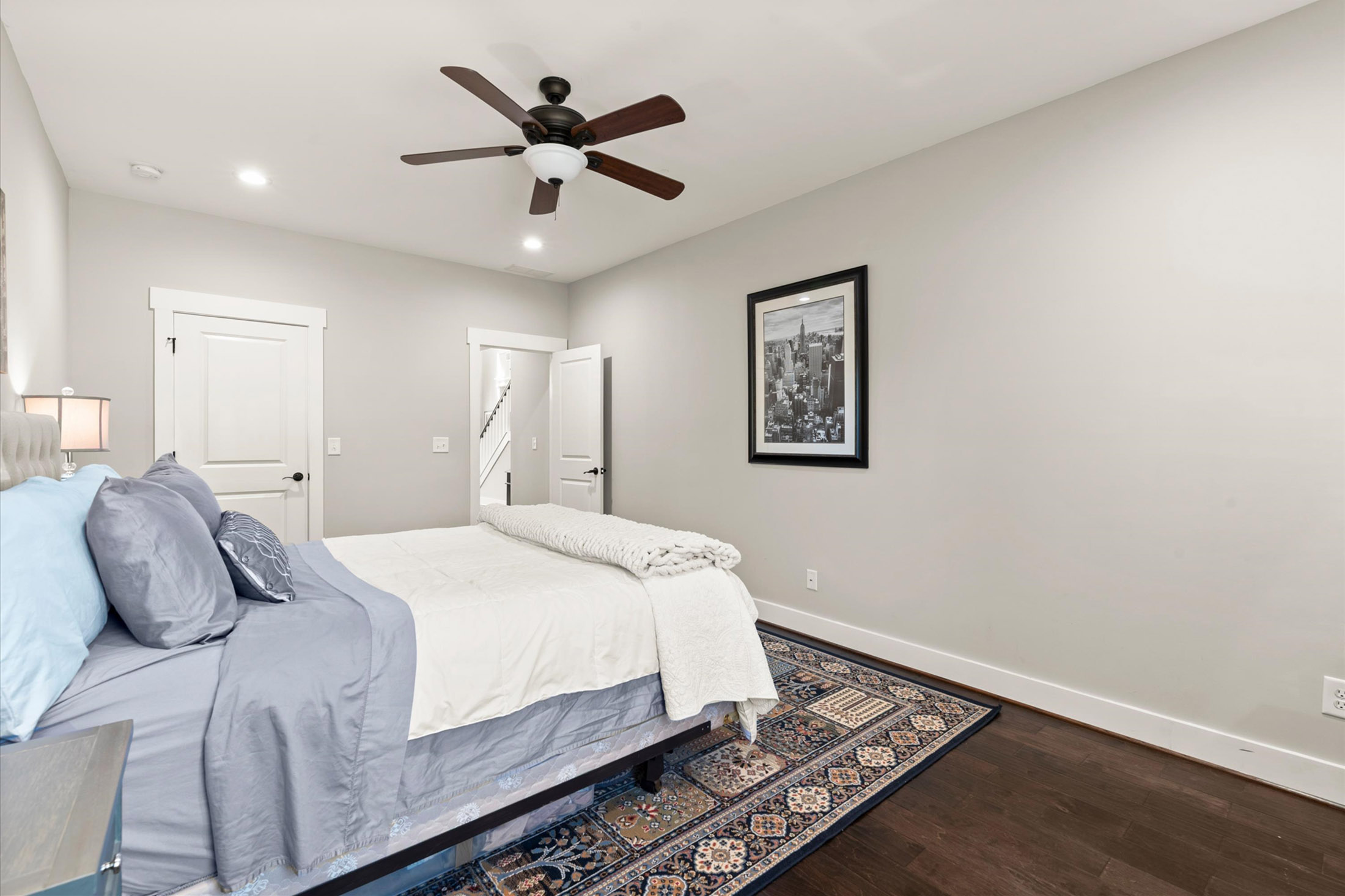  One-of-a-kind Home Offers an Exceptional Blend of Space, Style, and Upgrades - 物件實景