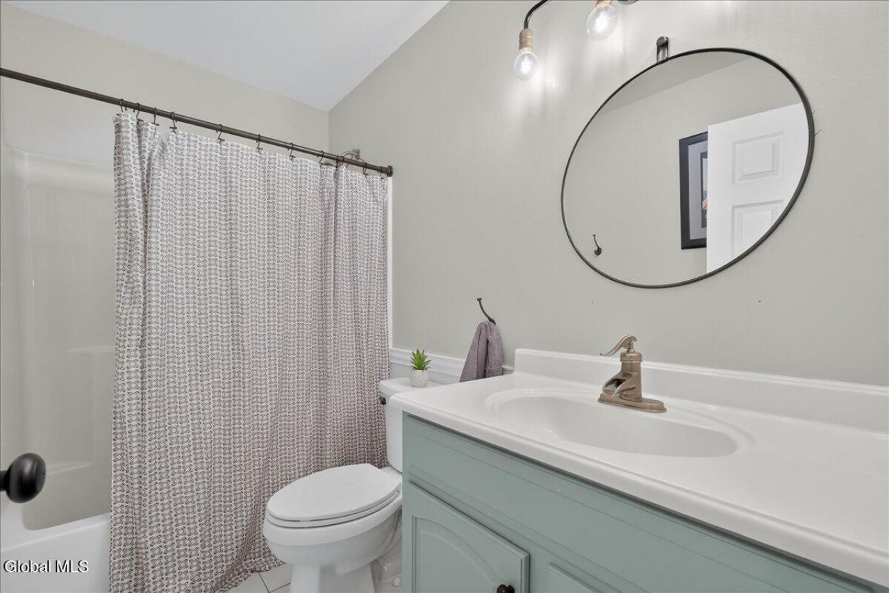 Queensbury, New York, 12804, United States, 3 Bedrooms Bedrooms, ,3 BathroomsBathrooms,Residential,For Sale,1942112