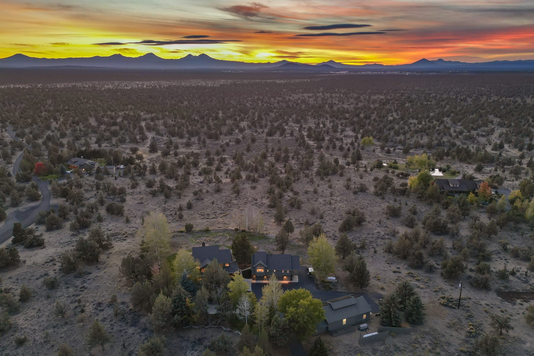  6755 SW Mount Bachelor Drive Powell Butte, OR 97753 - 物件實景