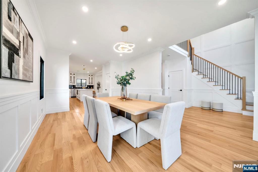 Northvale, New Jersey, 07647, United States, 6 Bedrooms Bedrooms, ,6 BathroomsBathrooms,Residential,For Sale,2003296