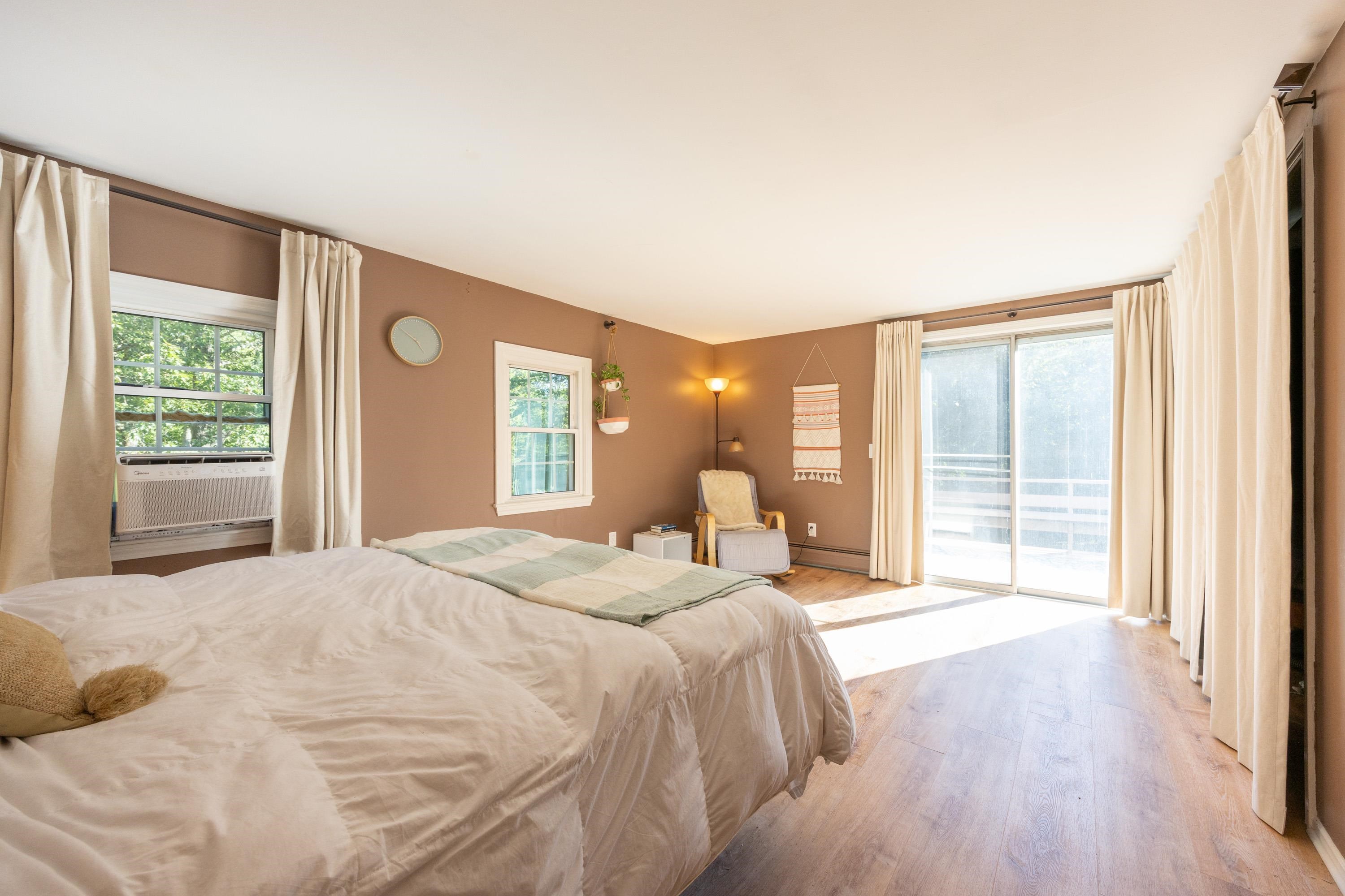 Pembroke, New Hampshire, 03275, United States, 4 Bedrooms Bedrooms, ,3 BathroomsBathrooms,Residential,For Sale,1925461
