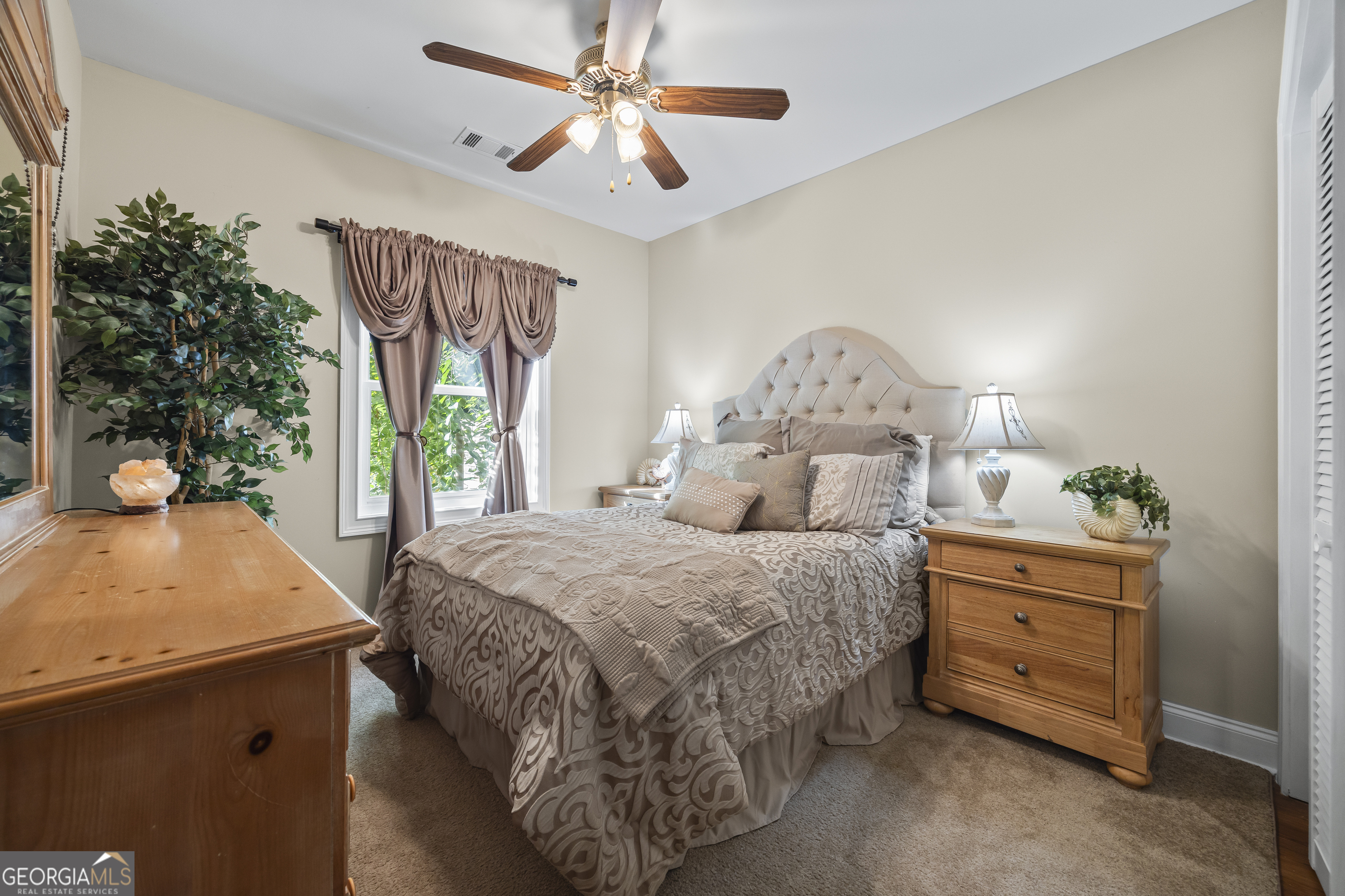 Helen, Georgia, 30545, United States, 3 Bedrooms Bedrooms, ,3 BathroomsBathrooms,Residential,For Sale,1983913