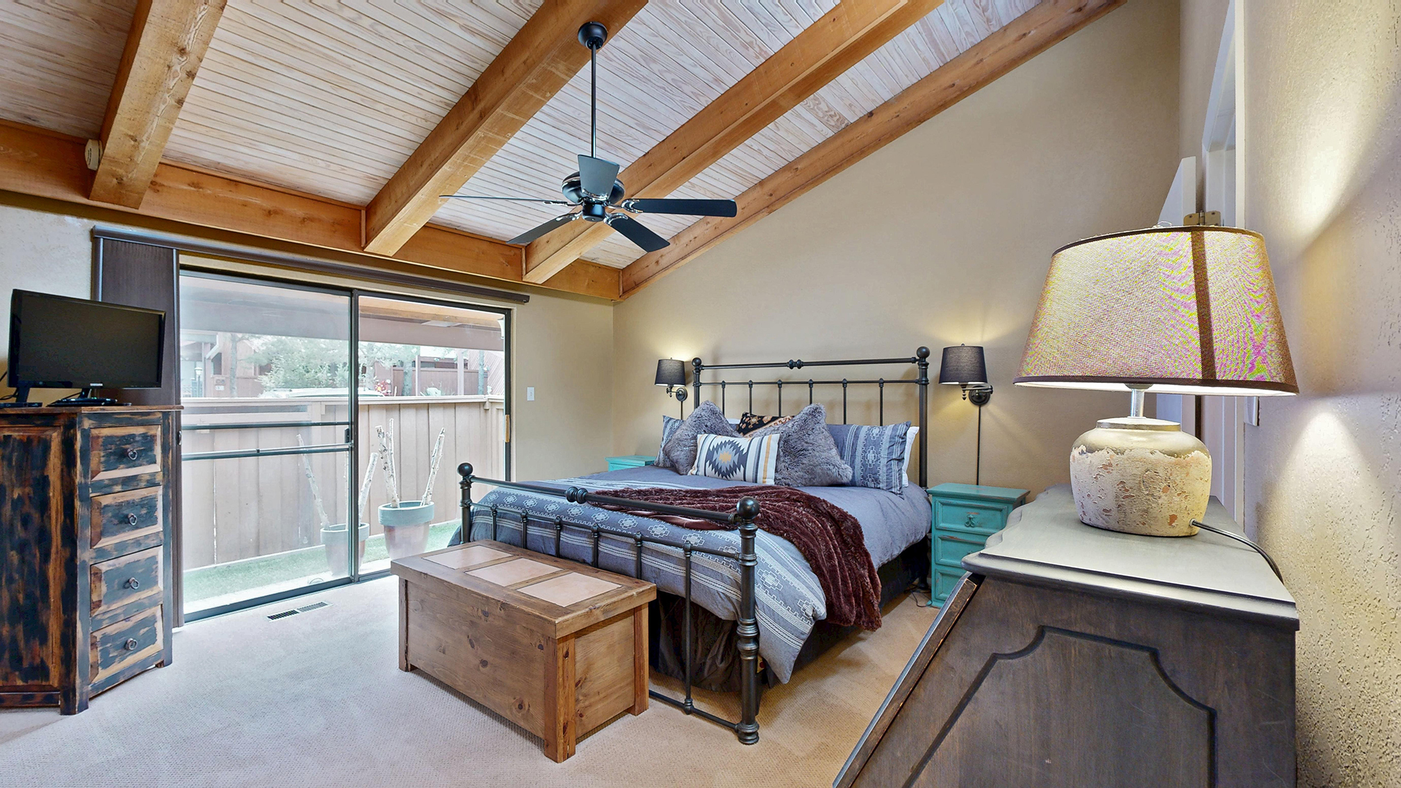 Alto, New Mexico, 88312, United States, 2 Bedrooms Bedrooms, ,2 BathroomsBathrooms,Residential,For Sale,1951526