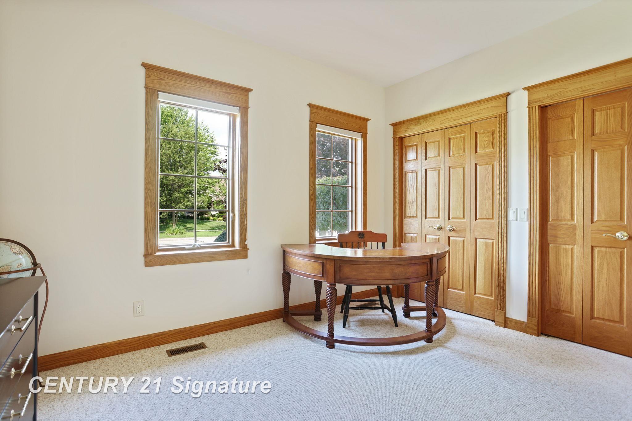 Saginaw, Michigan, 48603, United States, 4 Bedrooms Bedrooms, ,4 BathroomsBathrooms,Residential,For Sale,1979147