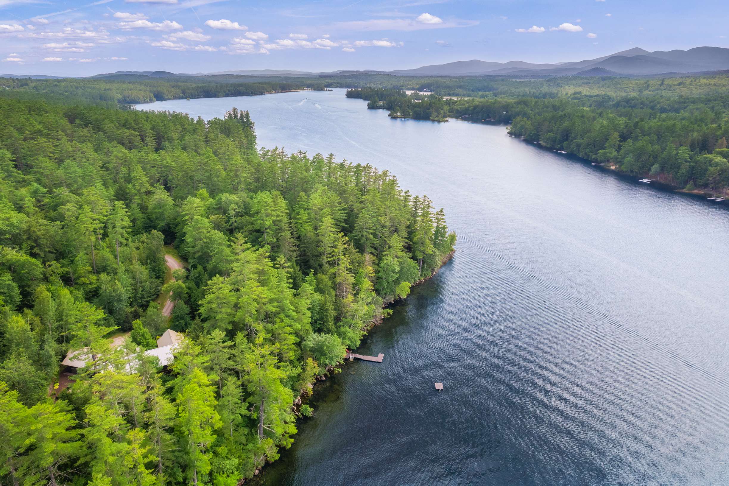  Kezar Lake Contemporary Retreat with Lakeside Boathouse & Dock - 物件實景