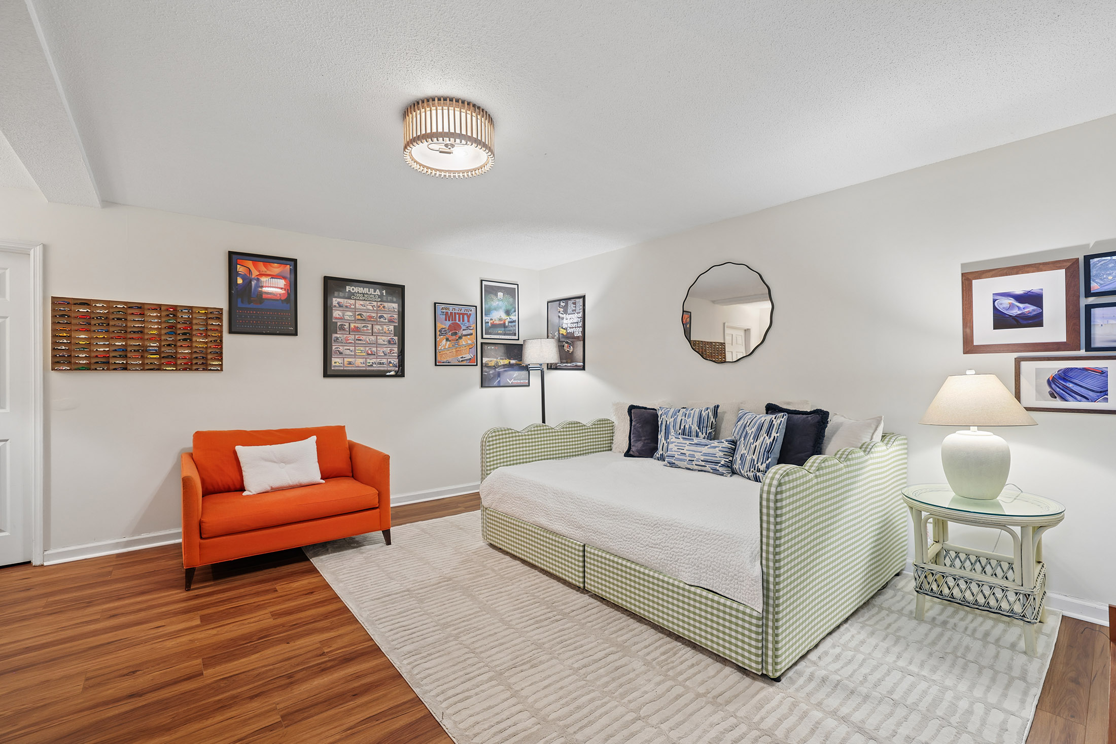  Inviting Townhome in Atlanta