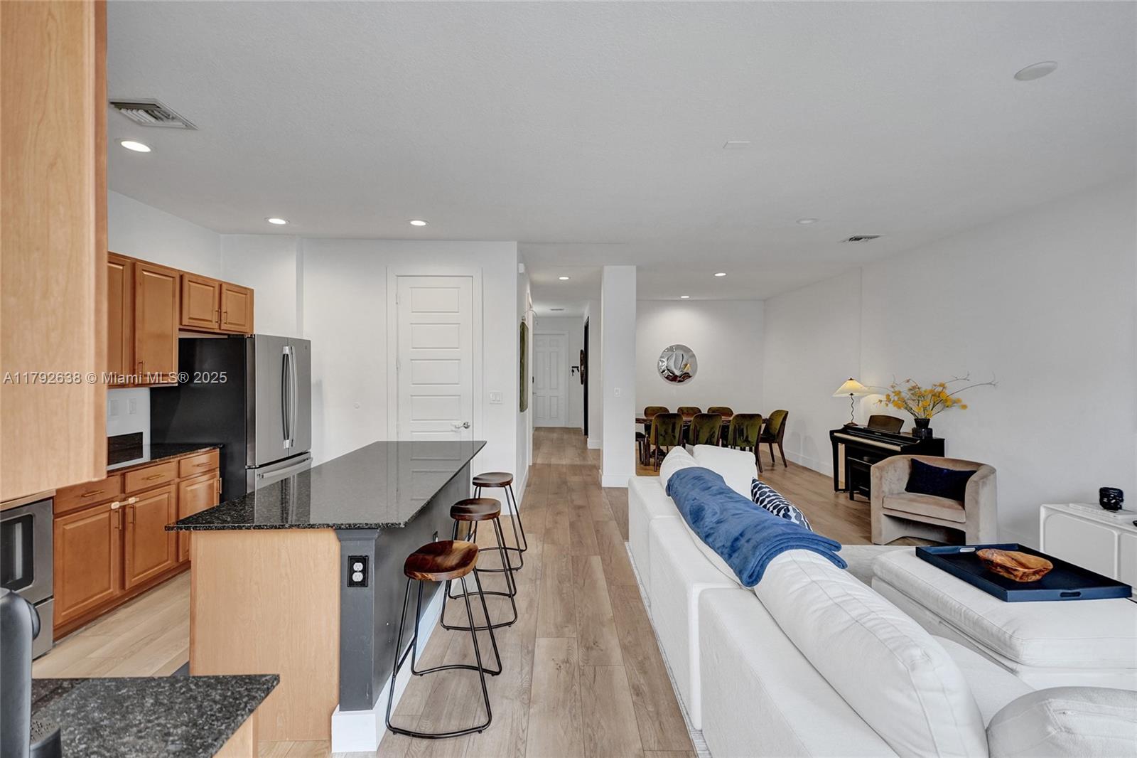 Miami, Florida, 33179, United States, 3 Bedrooms Bedrooms, ,3 BathroomsBathrooms,Residential,For Sale,1787670