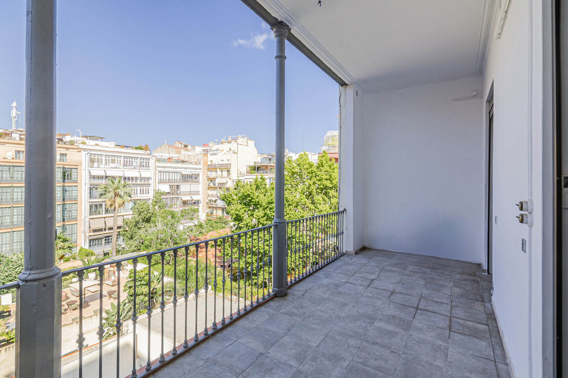  High floor with historical elements in Paseo de Gracia - 物件實景