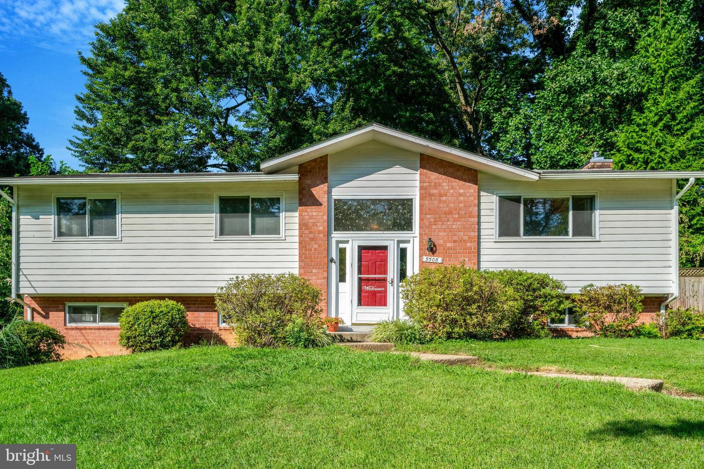 5508 Callander Drive, Springfield, Virginia, 22151, United States, 4 Bedrooms Bedrooms, ,3 BathroomsBathrooms,Residential,For Sale,5508 Callander Drive,1583814