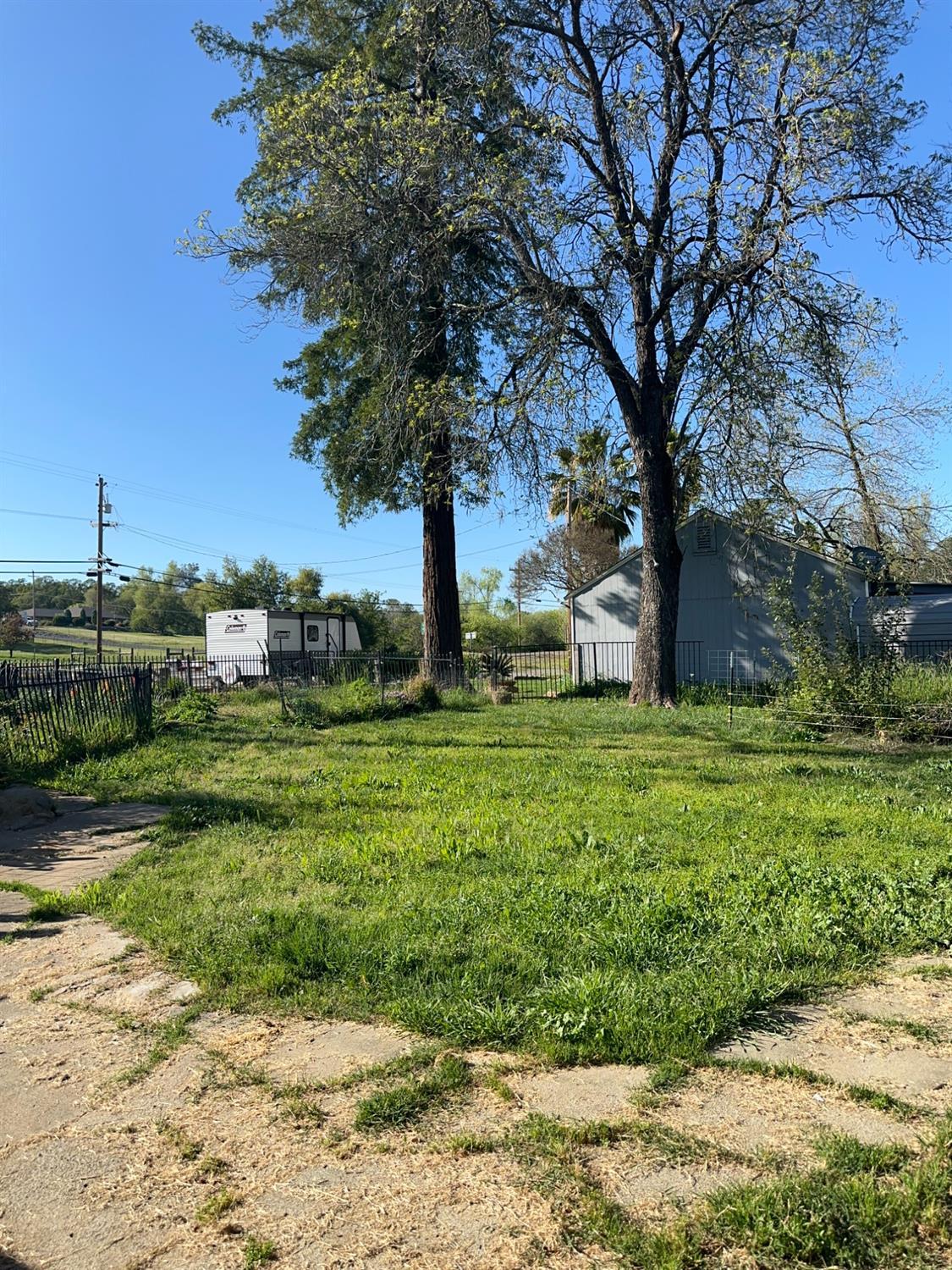 Browns Valley, California, 95918, United States, 5 Bedrooms Bedrooms, ,3 BathroomsBathrooms,Residential,For Sale,1977054