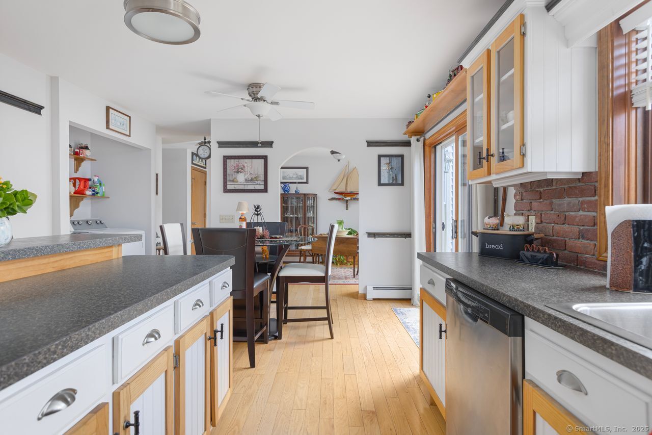 Griswold, Connecticut, 06351, United States, 3 Bedrooms Bedrooms, ,3 BathroomsBathrooms,Residential,For Sale,1941626