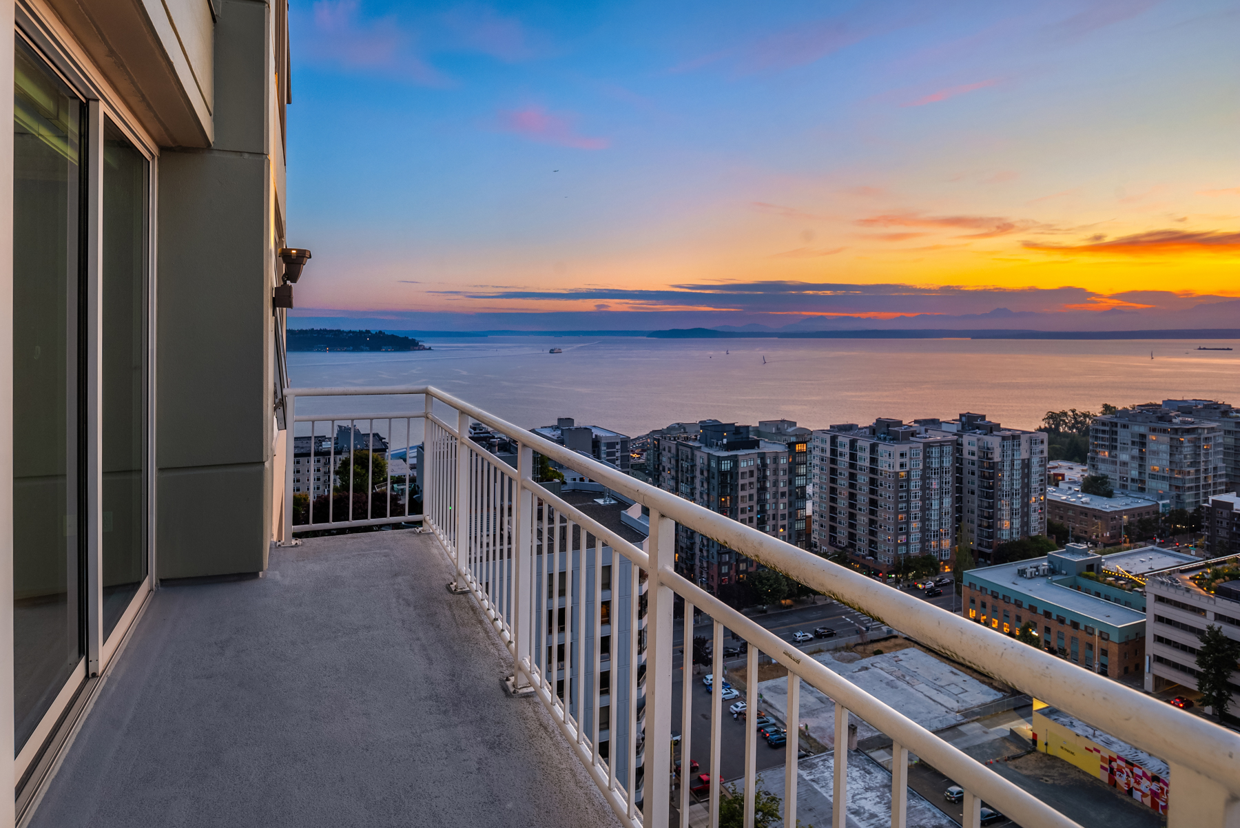 2600 2nd Ave Unit #2401, Seattle, WA 98121 
