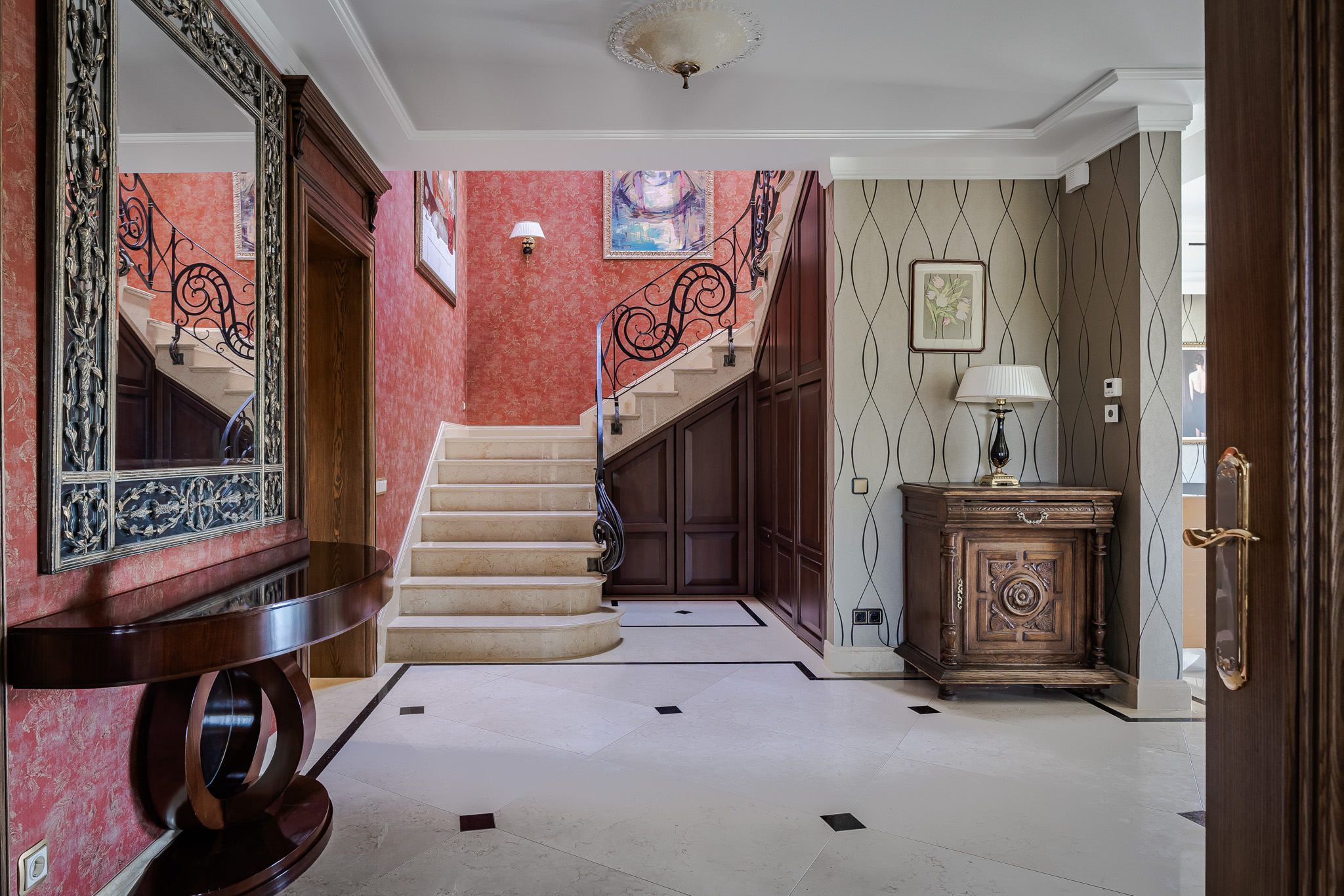  Exclusive private residence surrounded by golf courses - 物件實景