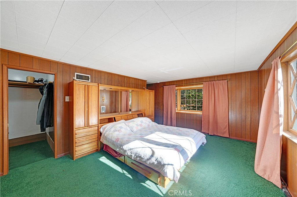 Wrightwood, California, 92397, United States, 3 Bedrooms Bedrooms, ,2 BathroomsBathrooms,Residential,For Sale,1959217