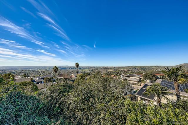 San Diego, California, 92120, United States, 4 Bedrooms Bedrooms, ,3 BathroomsBathrooms,Residential,For Sale,2010981