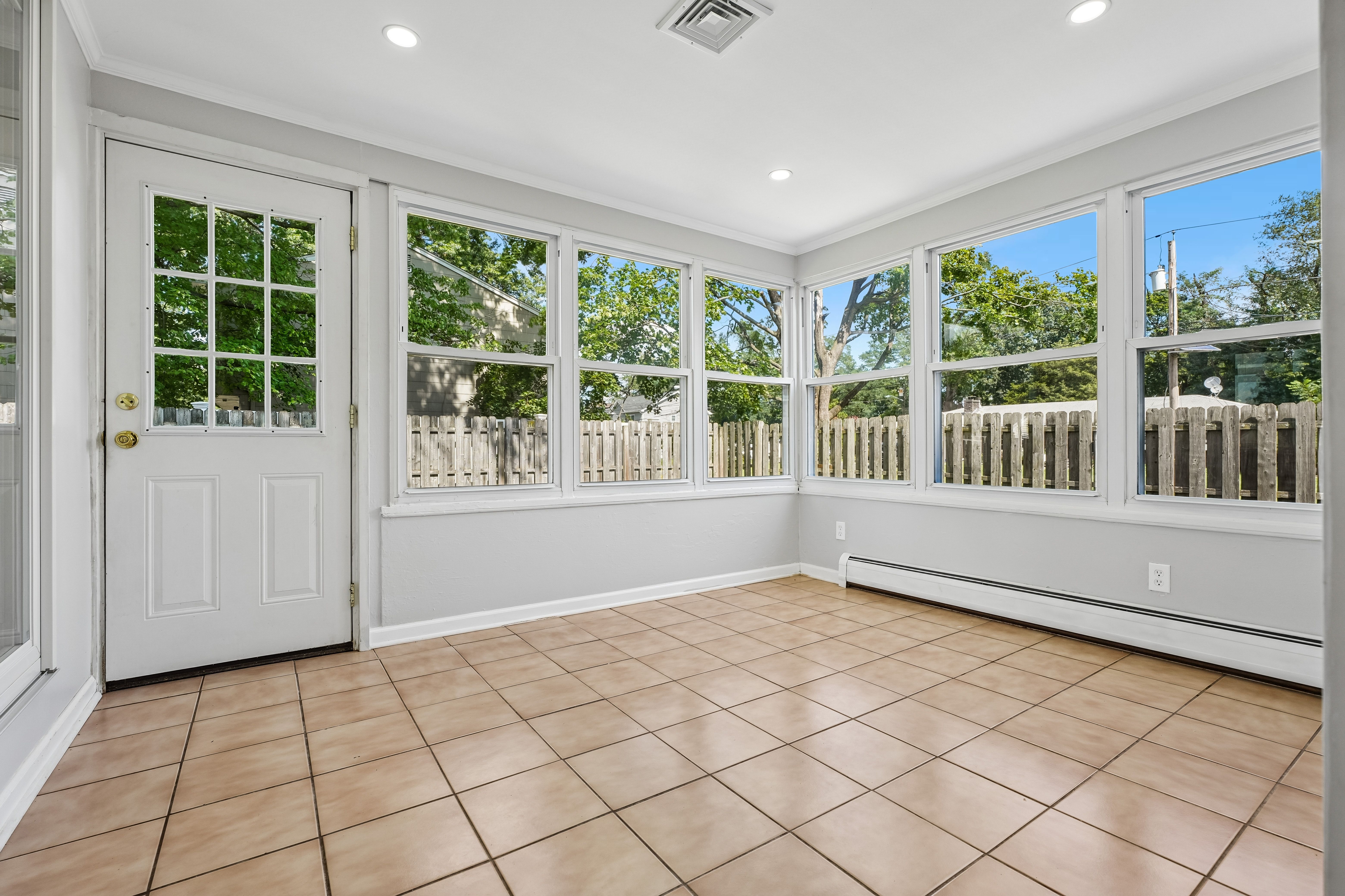  1402 Dey Street, South Plainfield, NJ 07080 - 物件實景