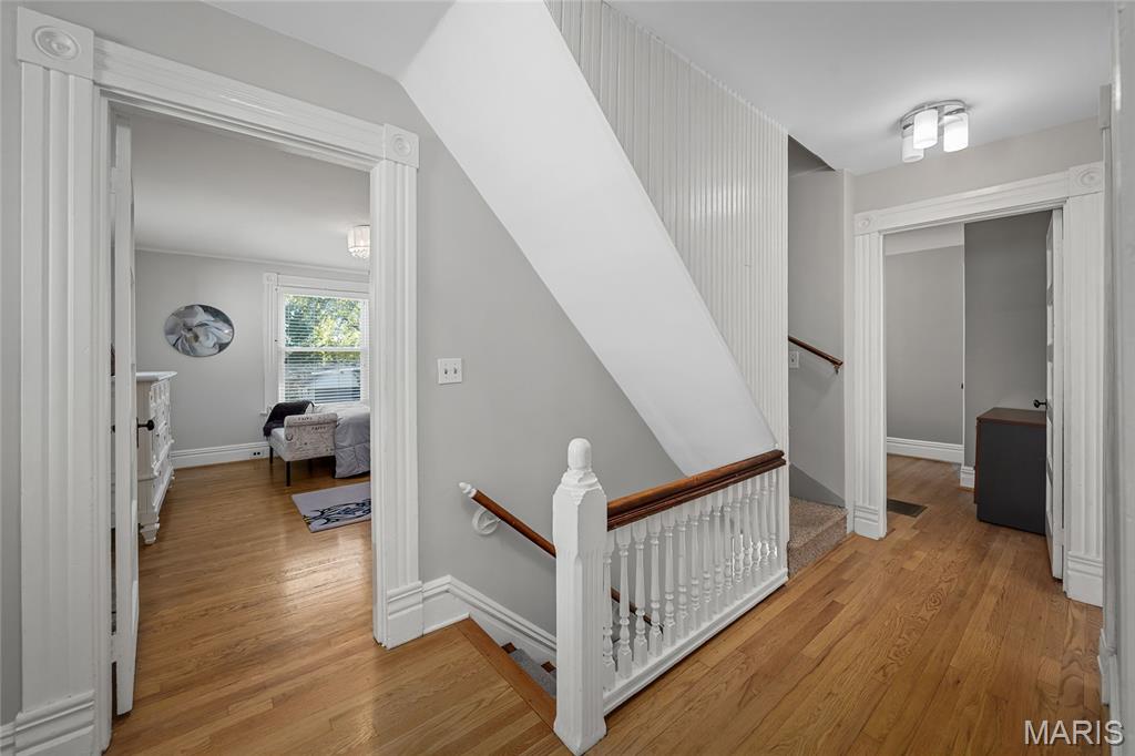 Kirkwood, Missouri, 63122, United States, 4 Bedrooms Bedrooms, ,4 BathroomsBathrooms,Residential,For Sale,1986224