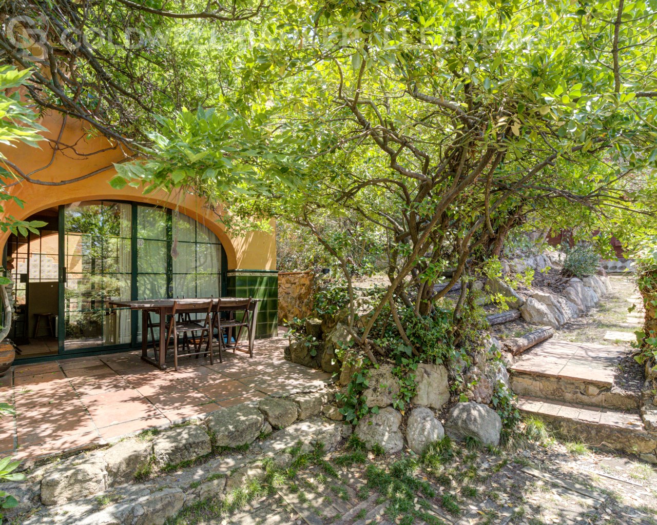 Barcelona, Barcelona, Sarri? - Sant Gervasi, Vallv, Barcelona, Catalonia, ES, 5 Bedrooms Bedrooms, ,3 BathroomsBathrooms,Residential,For Sale,Barcelona, Barcelona, Sarri? - Sant Gervasi, Vallv,1613204
