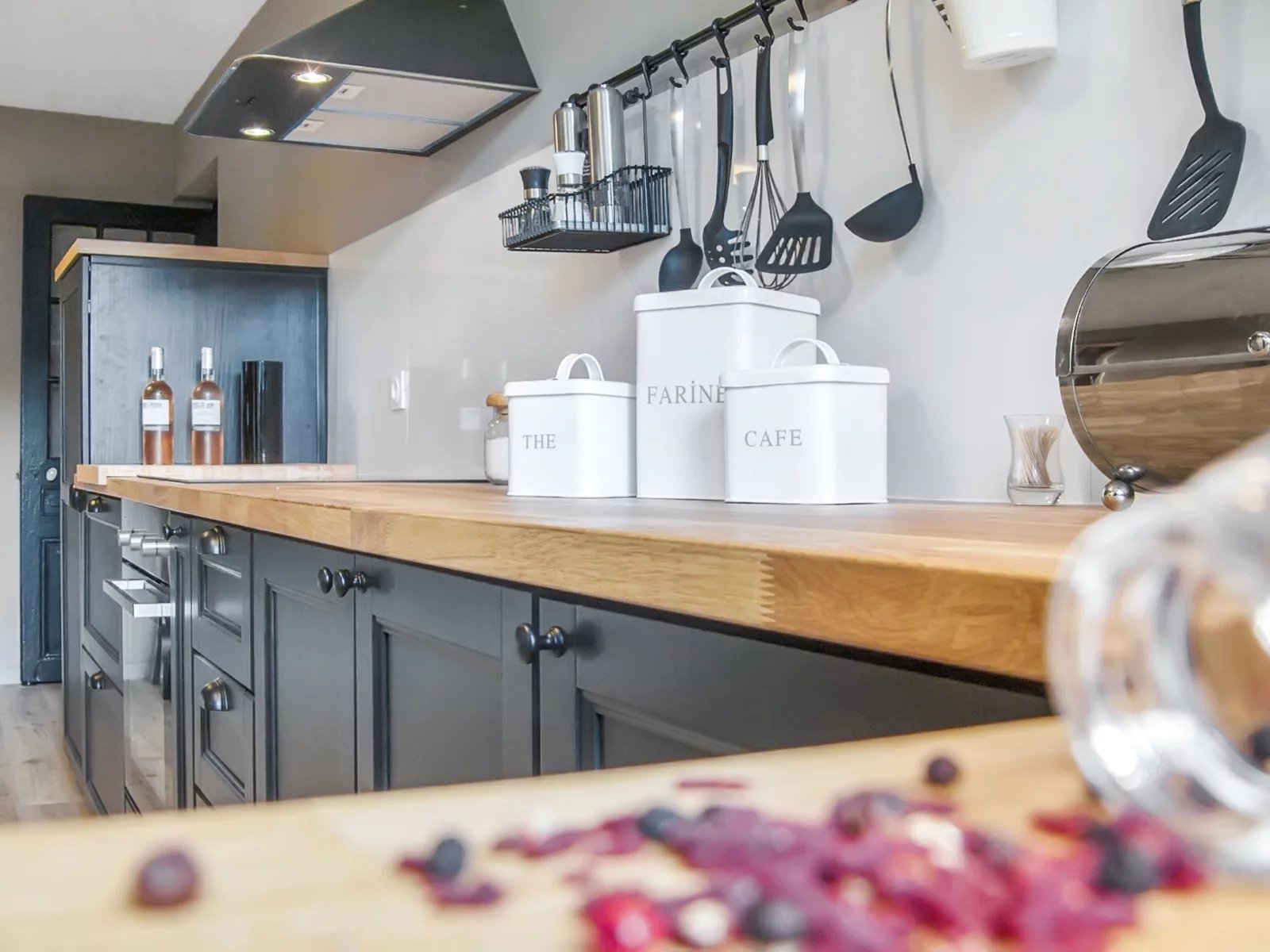 Trouville-sur-Mer, Normandy, 14360, FR, 7 Bedrooms Bedrooms, ,9 BathroomsBathrooms,Residential,For Sale,1672697