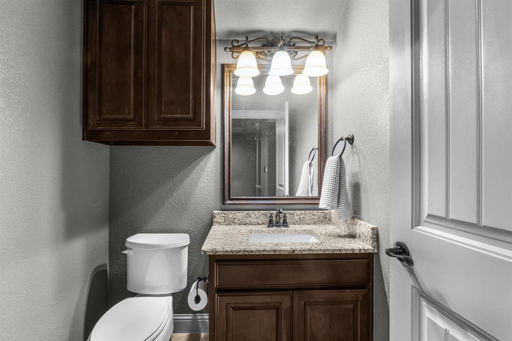 Aledo, Texas, 76008, United States, 5 Bedrooms Bedrooms, ,4 BathroomsBathrooms,Residential,For Sale,1977136