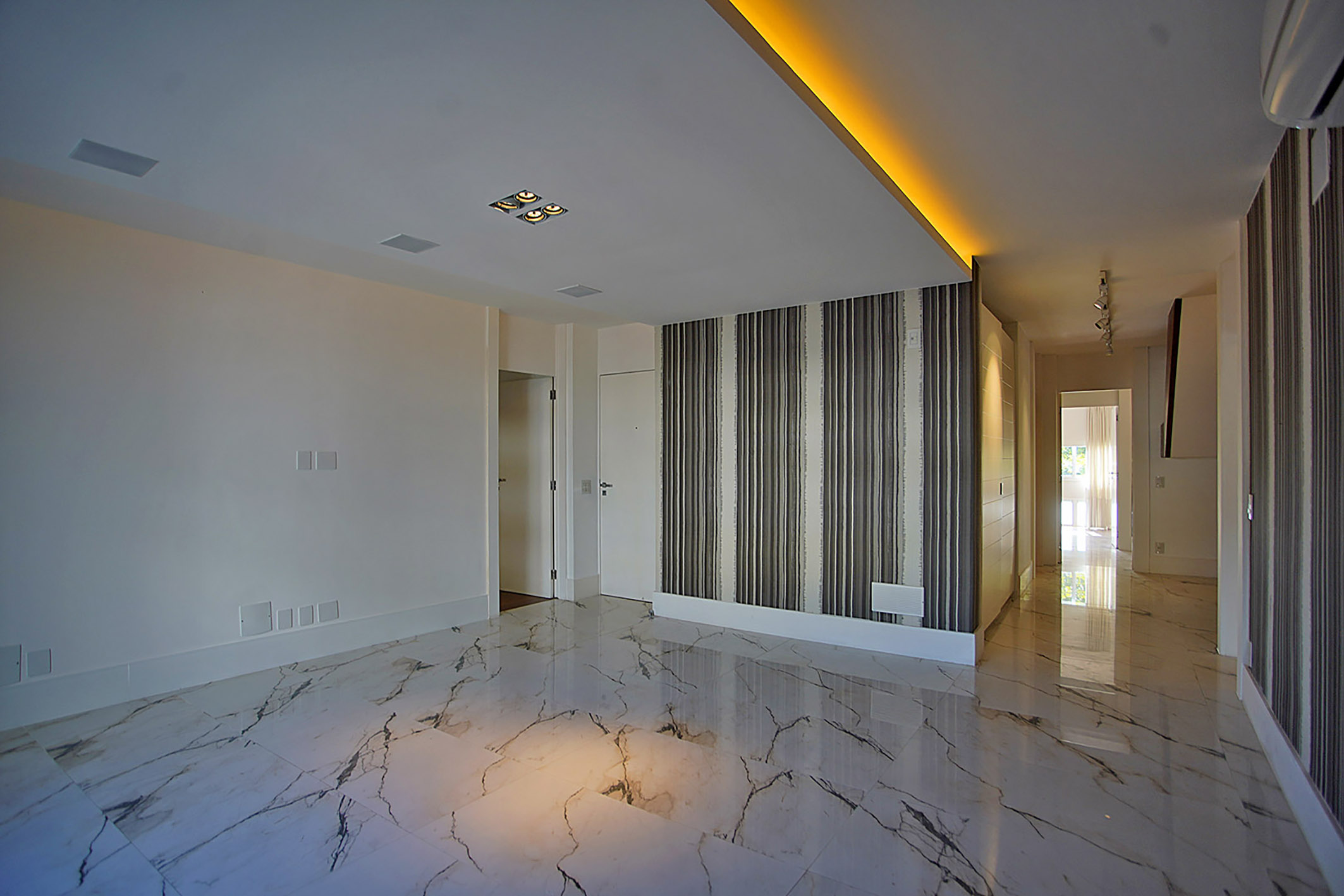  Renovated penthouse in Lagoa with views and private leisure area - 物件實景