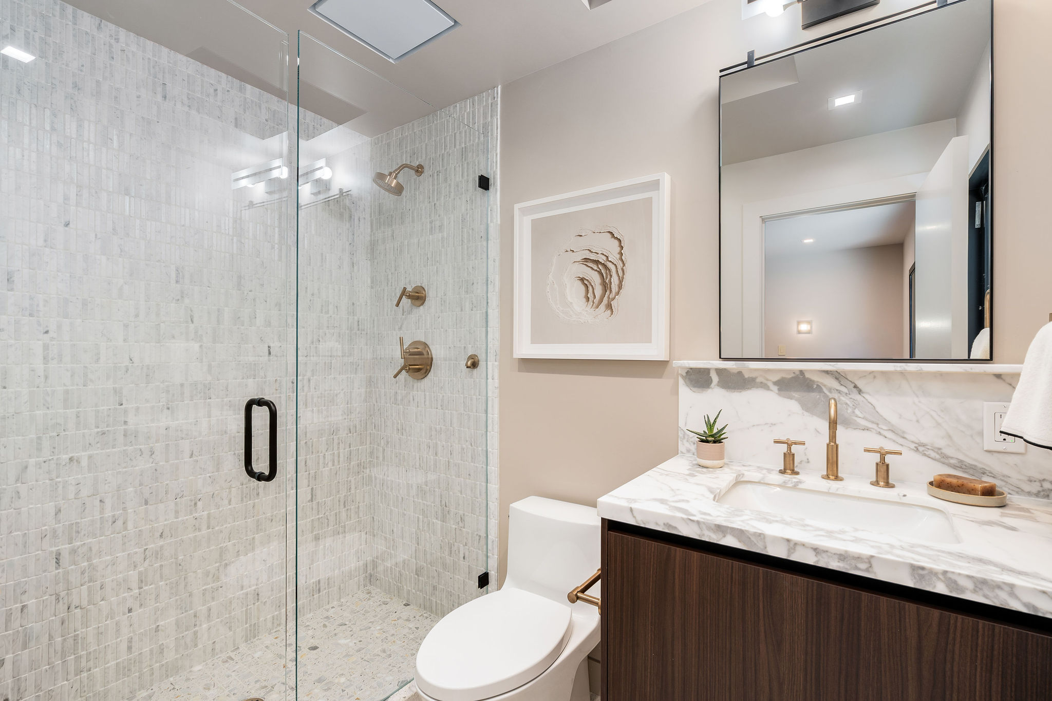  5645 Bacon Road - 物件實景