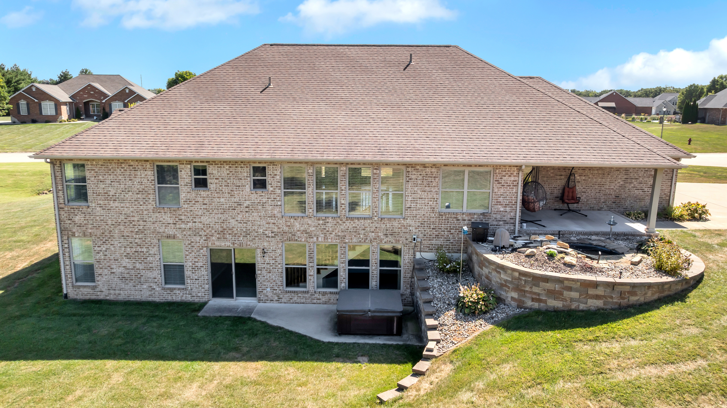 Waterloo, Illinois, 62298, United States, 5 Bedrooms Bedrooms, ,4 BathroomsBathrooms,Residential,For Sale,1978838