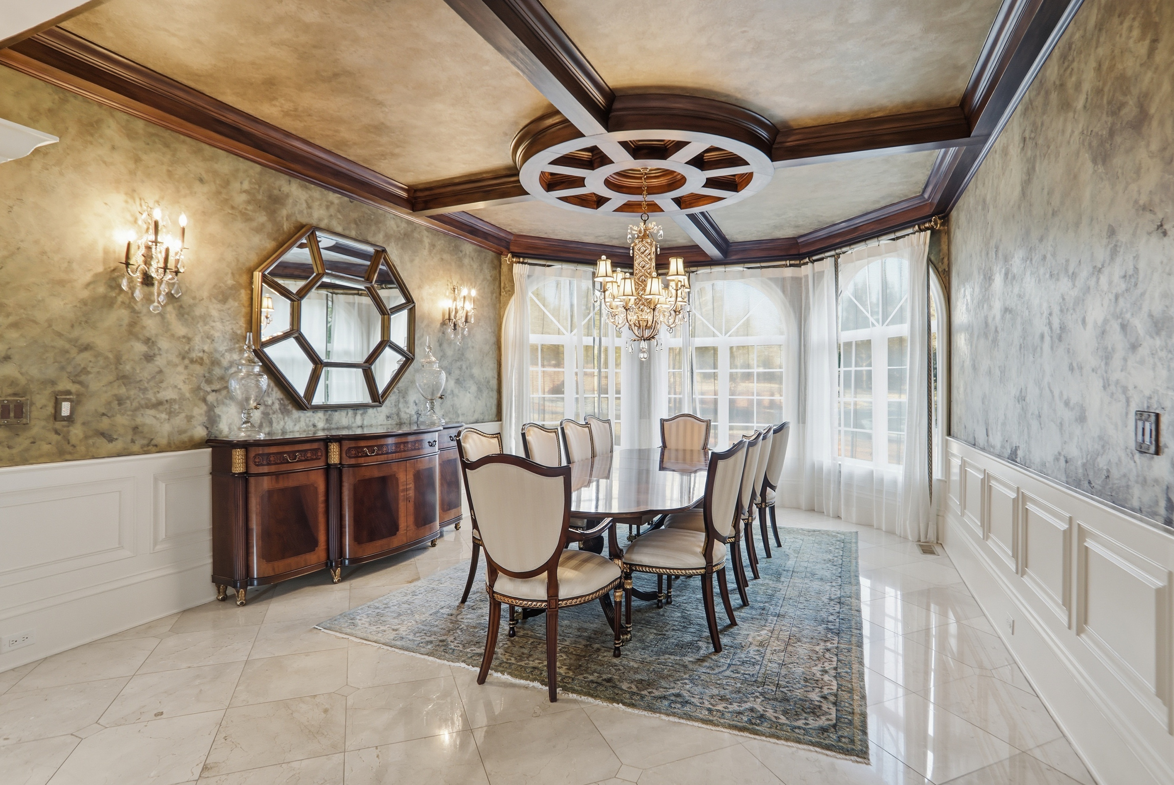 Atlanta, Georgia, 30349, United States, 6 Bedrooms Bedrooms, ,9 BathroomsBathrooms,Residential,For Sale,2013392