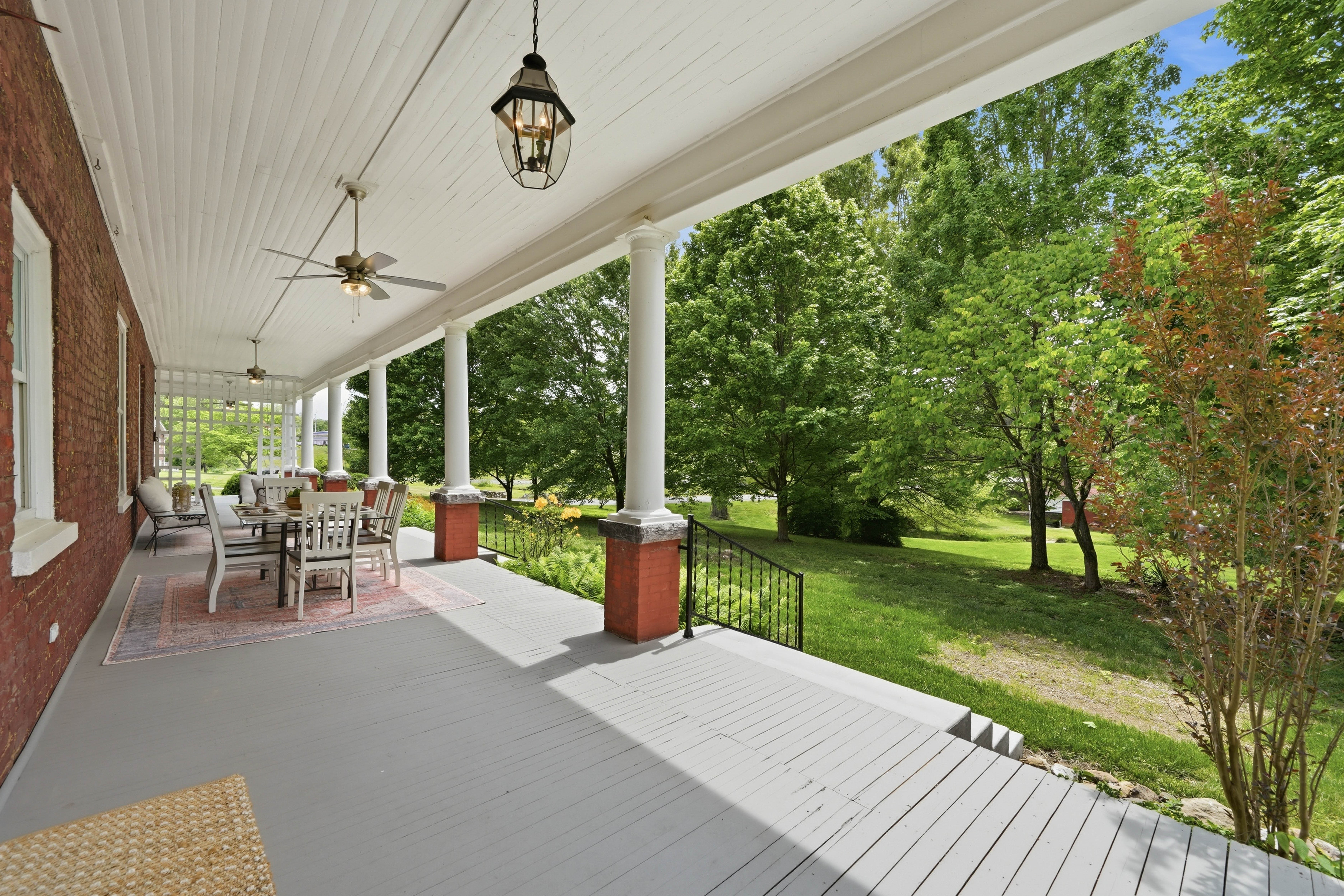  240 Maplehurst Lane, Bluff City, TN 37618 - 物件實景