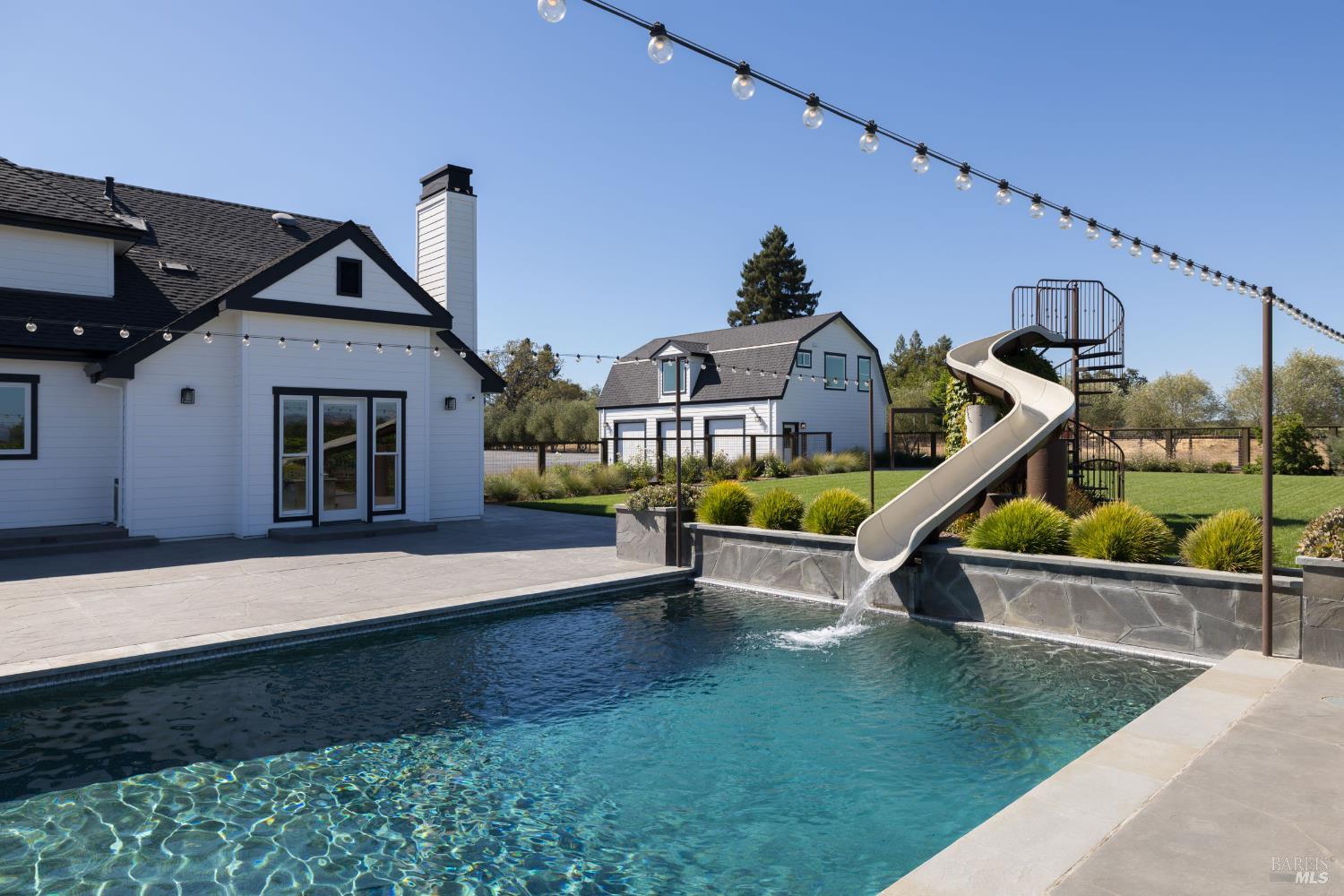 Santa Rosa, California, 95401, United States, 4 Bedrooms Bedrooms, ,4 BathroomsBathrooms,Residential,For Sale,1993093