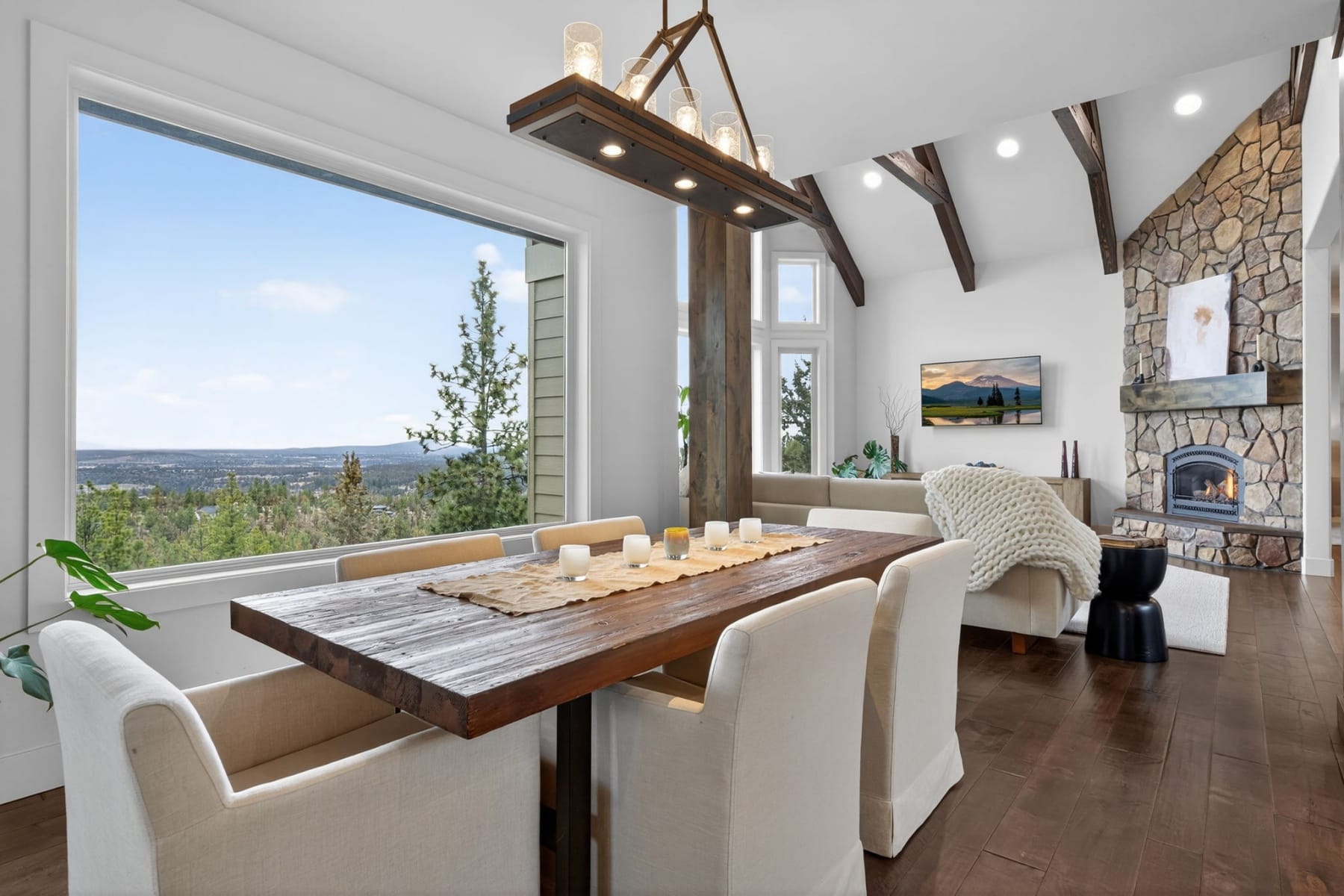  3345 NW Panorama Drive Bend, OR 97703 - 物件實景