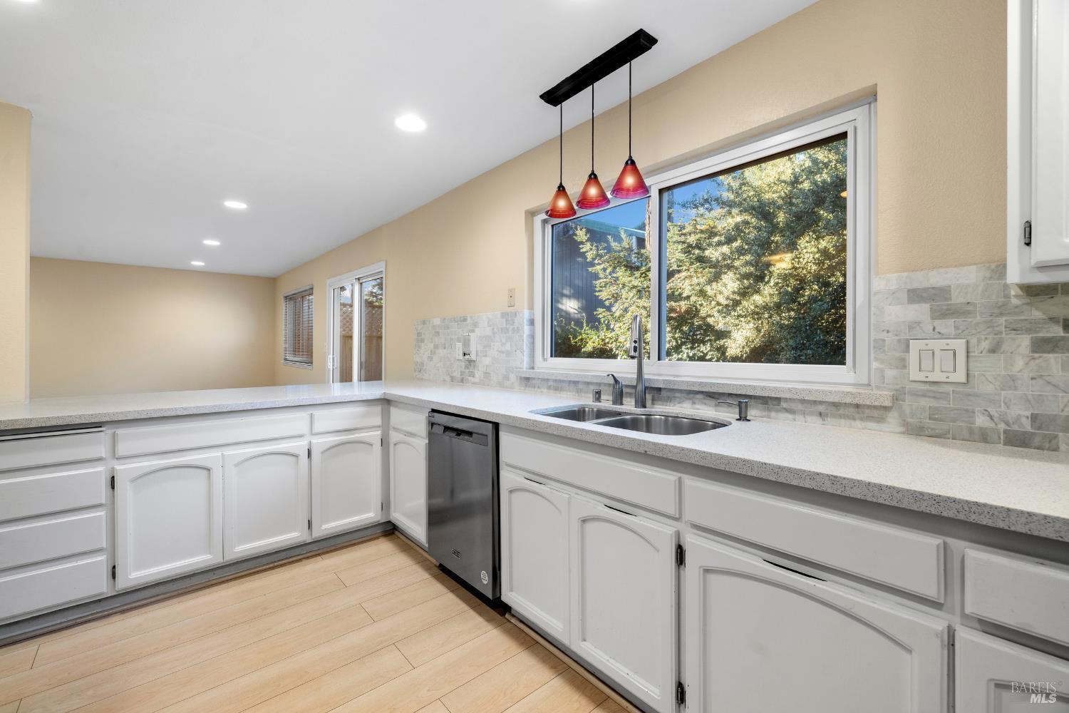 Rohnert Park, California, 94928, United States, 2 Bedrooms Bedrooms, ,2 BathroomsBathrooms,Residential,For Sale,1981389