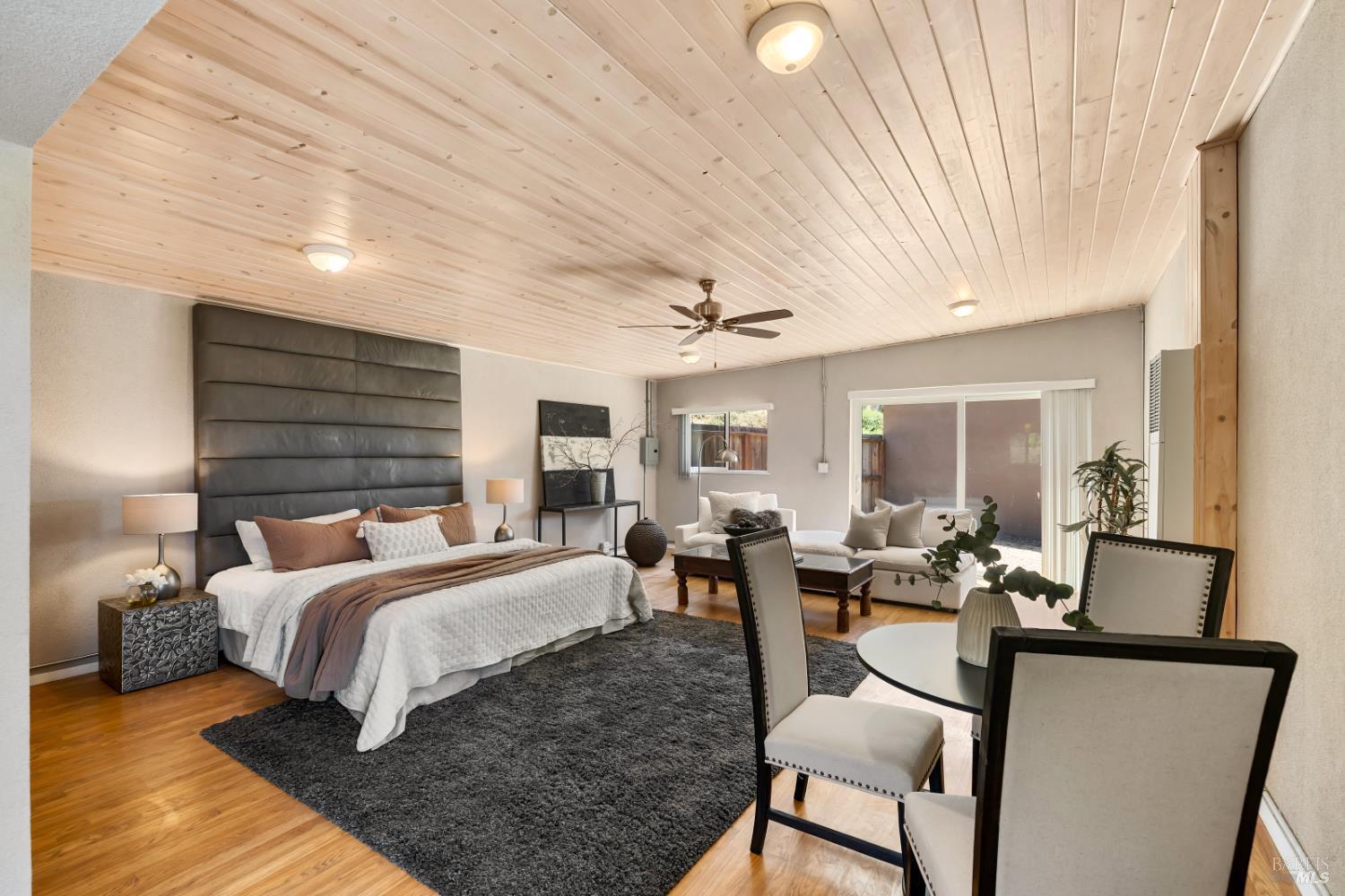 Napa, California, 94558, United States, 3 Bedrooms Bedrooms, ,2 BathroomsBathrooms,Residential,For Sale,1991409