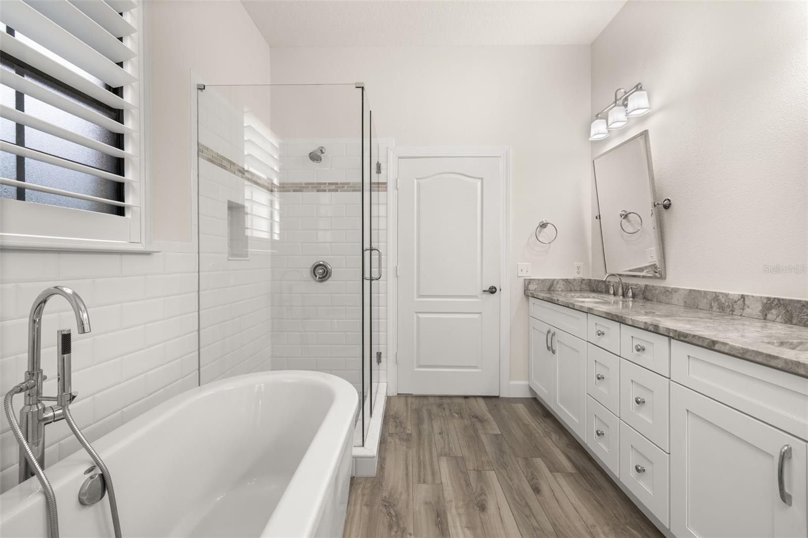 CELEBRATION, Florida, 34747, United States, 3 Bedrooms Bedrooms, ,3 BathroomsBathrooms,Residential,For Sale,1975520