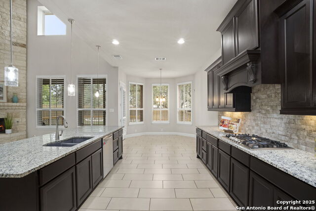 Boerne, Texas, 78015, United States, 4 Bedrooms Bedrooms, ,4 BathroomsBathrooms,Residential,For Sale,2002921