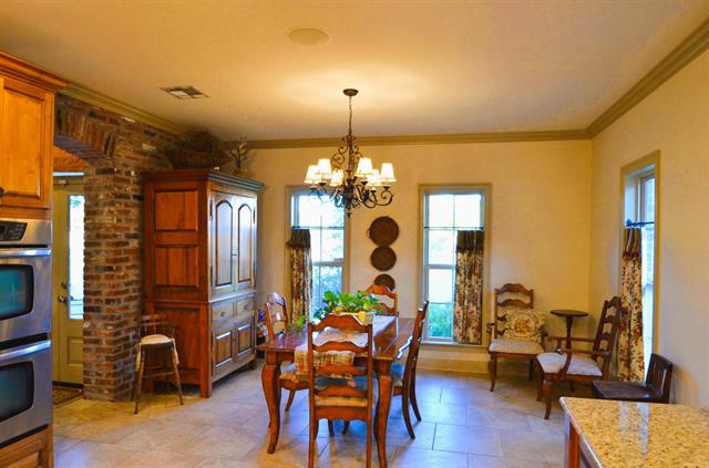 Schriever, Louisiana, 70395, United States, 4 Bedrooms Bedrooms, ,3 BathroomsBathrooms,Residential,For Sale,1988518