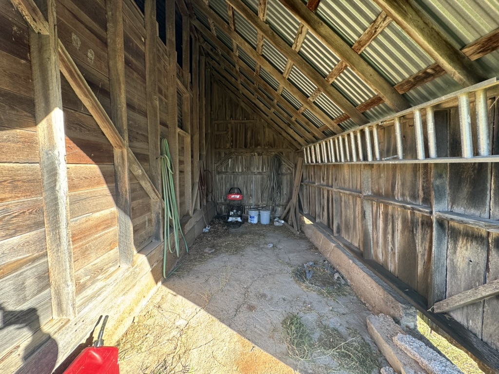 Pierce City, Missouri, 65723, United States, 2 Bedrooms Bedrooms, ,2 BathroomsBathrooms,Residential,For Sale,1987385