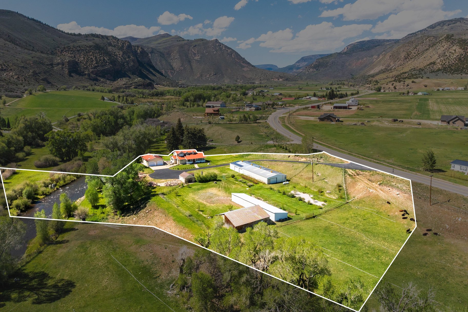  Your River. Your Life.  Riverfront Estate Near Heber City  Fly Fish & Solar - 物件實景
