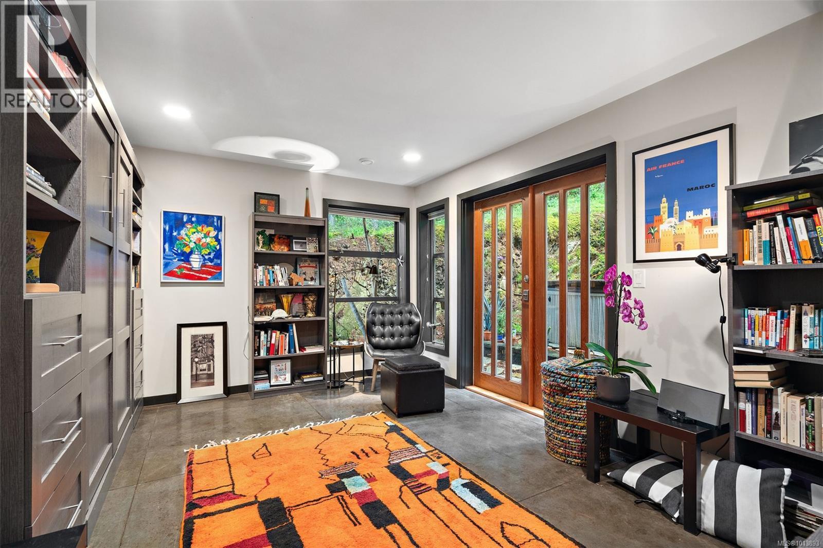 NORTH SAANICH, British Columbia, V8L 5K1, CA, 3 Bedrooms Bedrooms, ,3 BathroomsBathrooms,Residential,For Sale,1951213