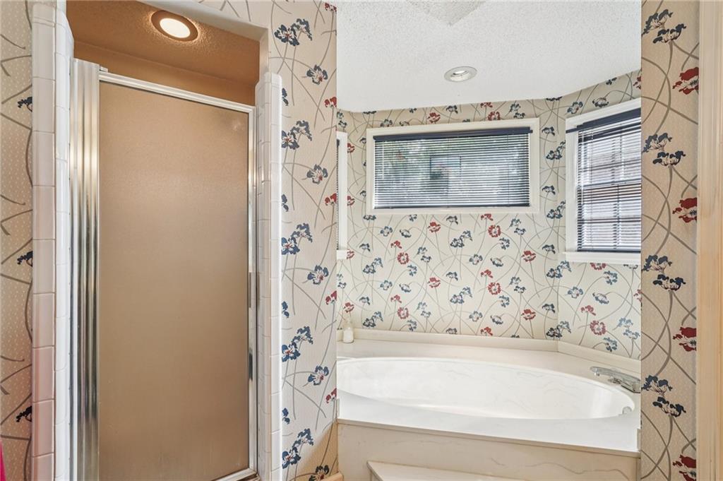 Peachtree Corners, Georgia, 30092, United States, 3 Bedrooms Bedrooms, ,3 BathroomsBathrooms,Residential,For Sale,1976168